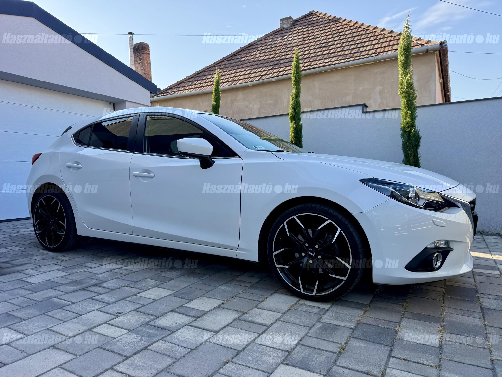 MAZDA 3 2016/1 - 1