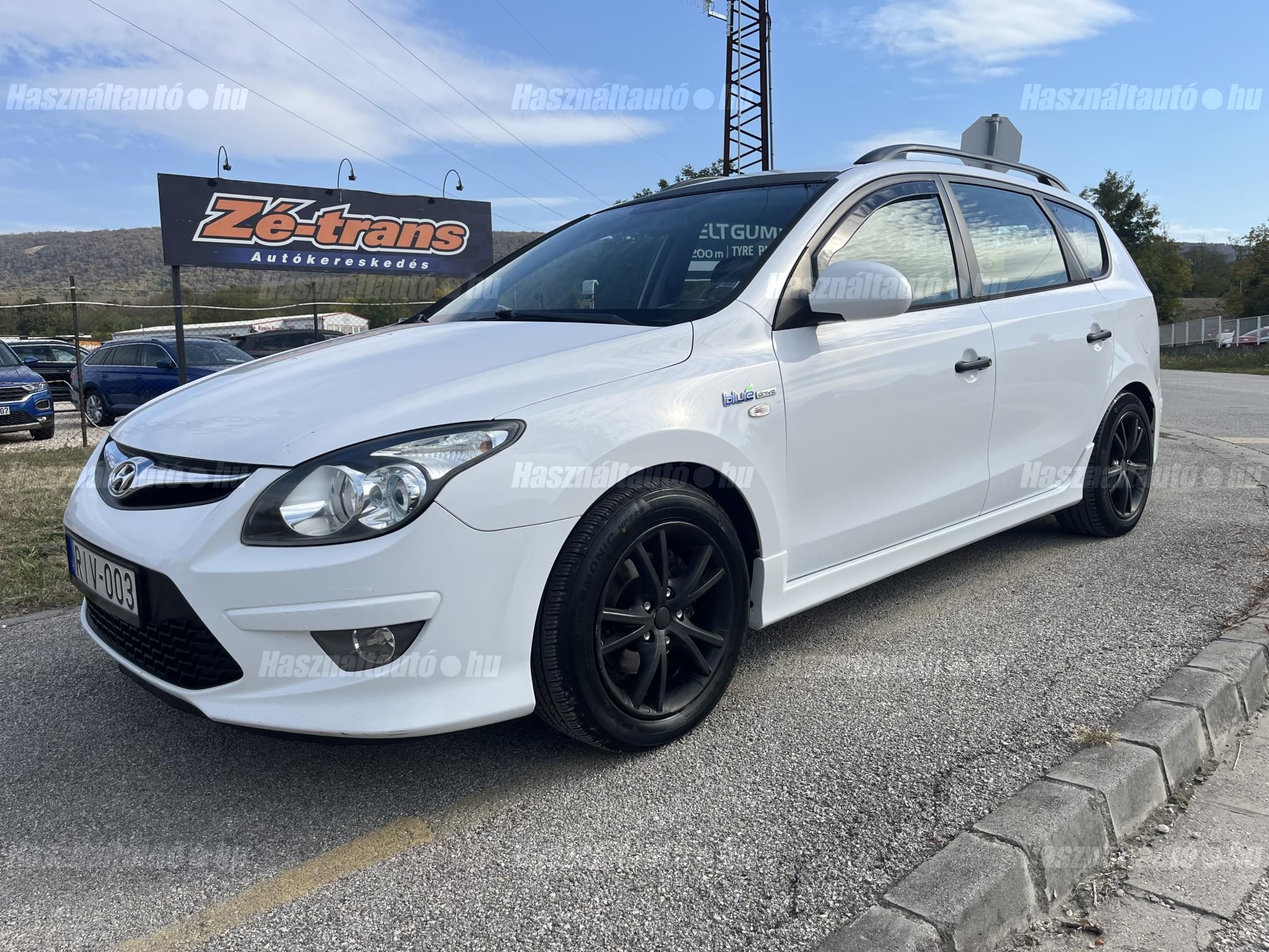 HYUNDAI I30 2011/1 - 1