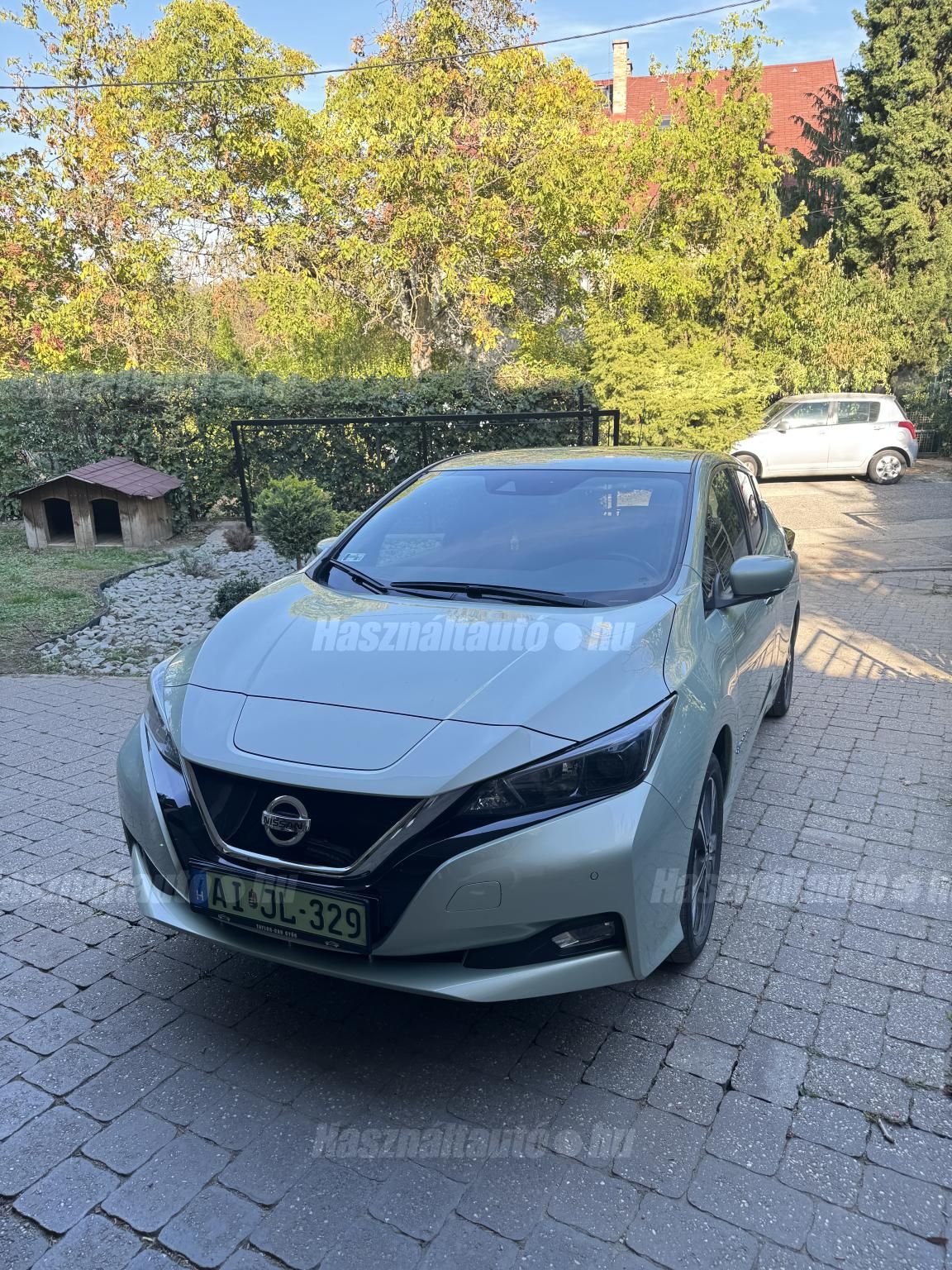 NISSAN LEAF 2018/9 - 1
