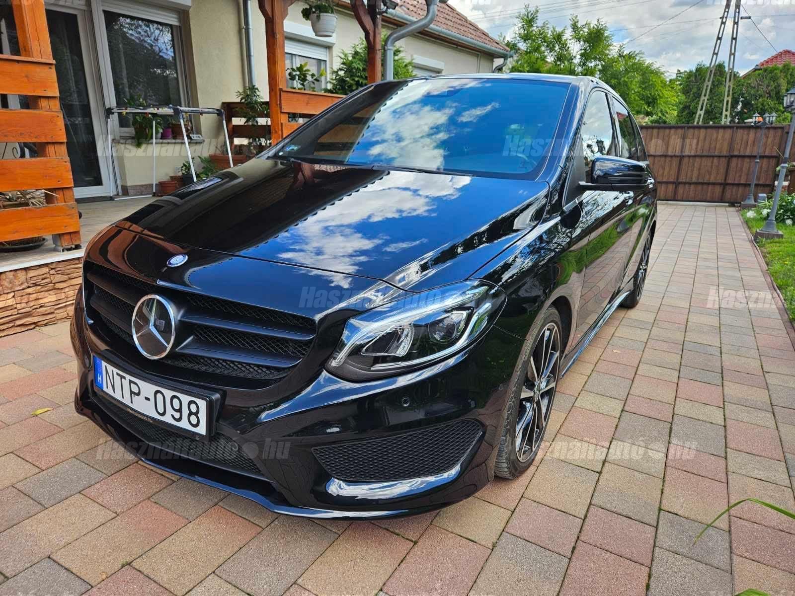 MERCEDES-BENZ B 220 2016/7 - 1