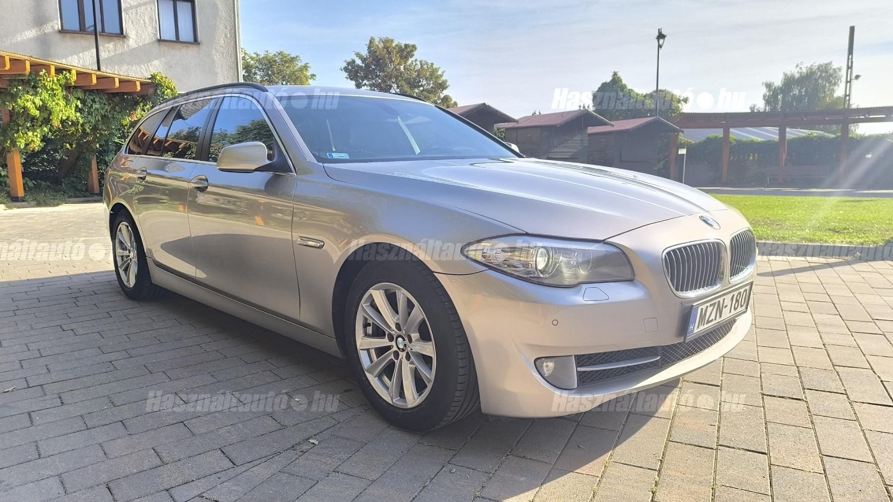 BMW 520 2011/9 - 1