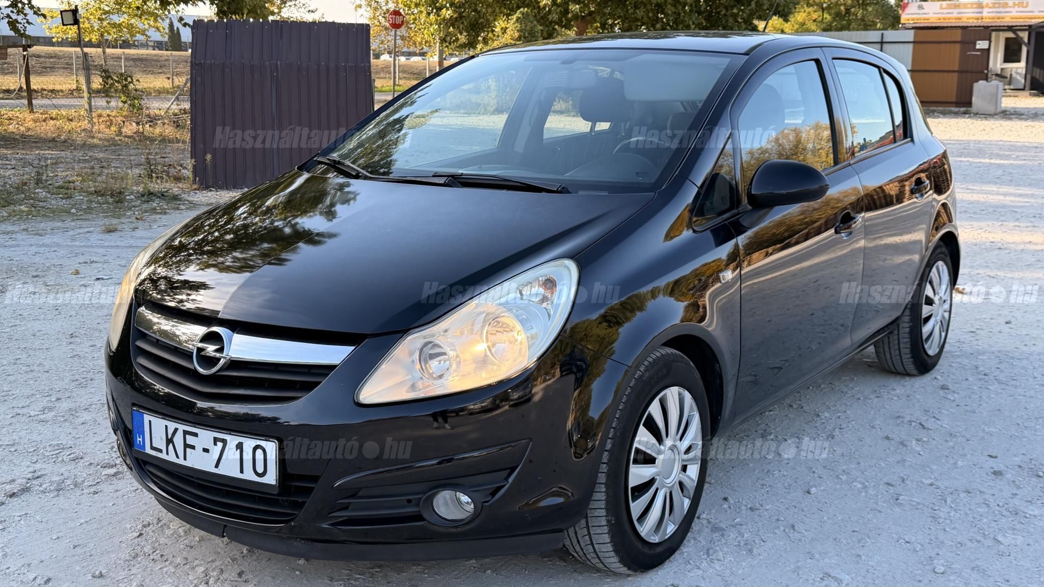 OPEL CORSA D 2009/9 - 1