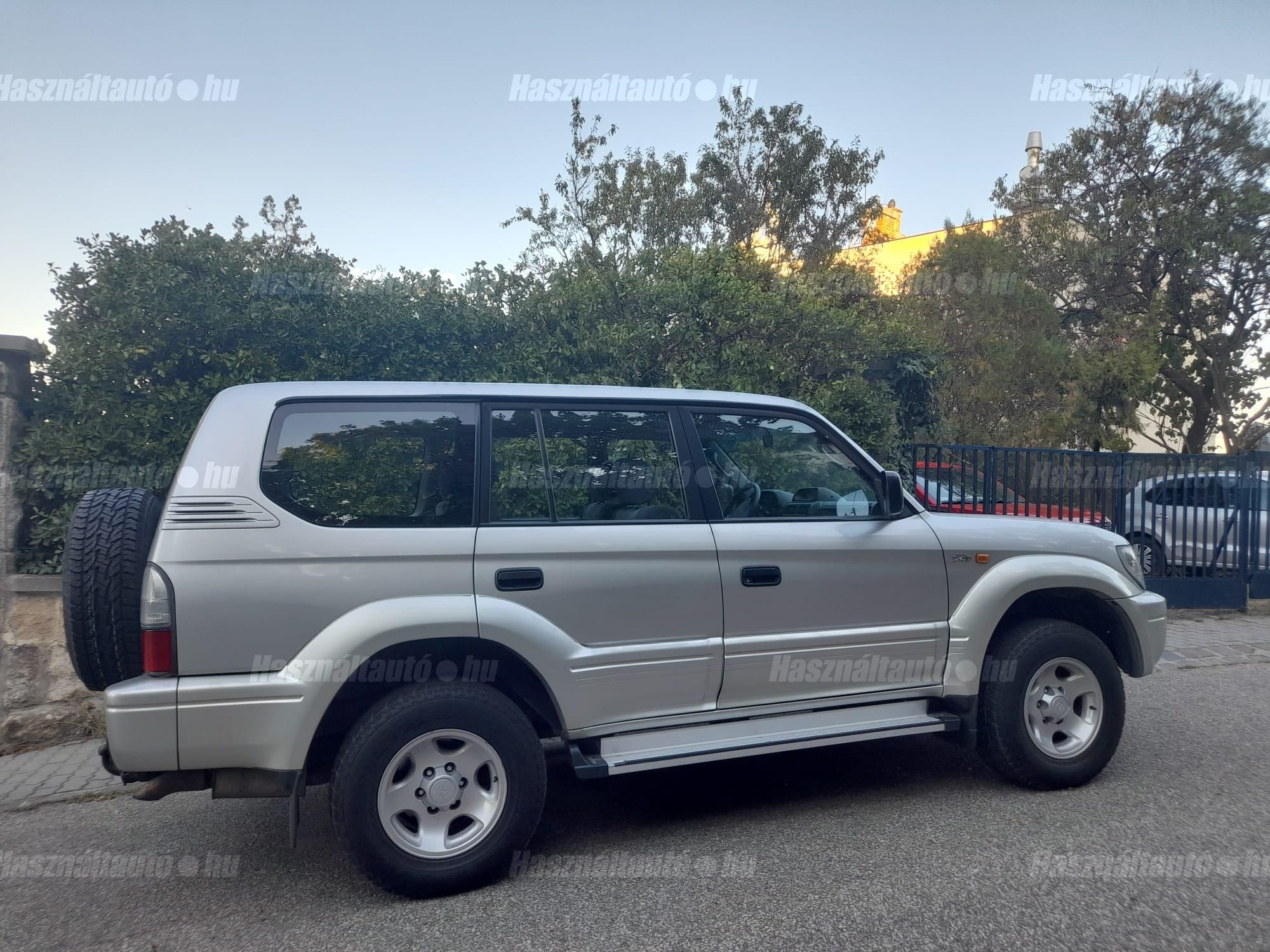 TOYOTA LAND CRUISER 2002/3 - 1