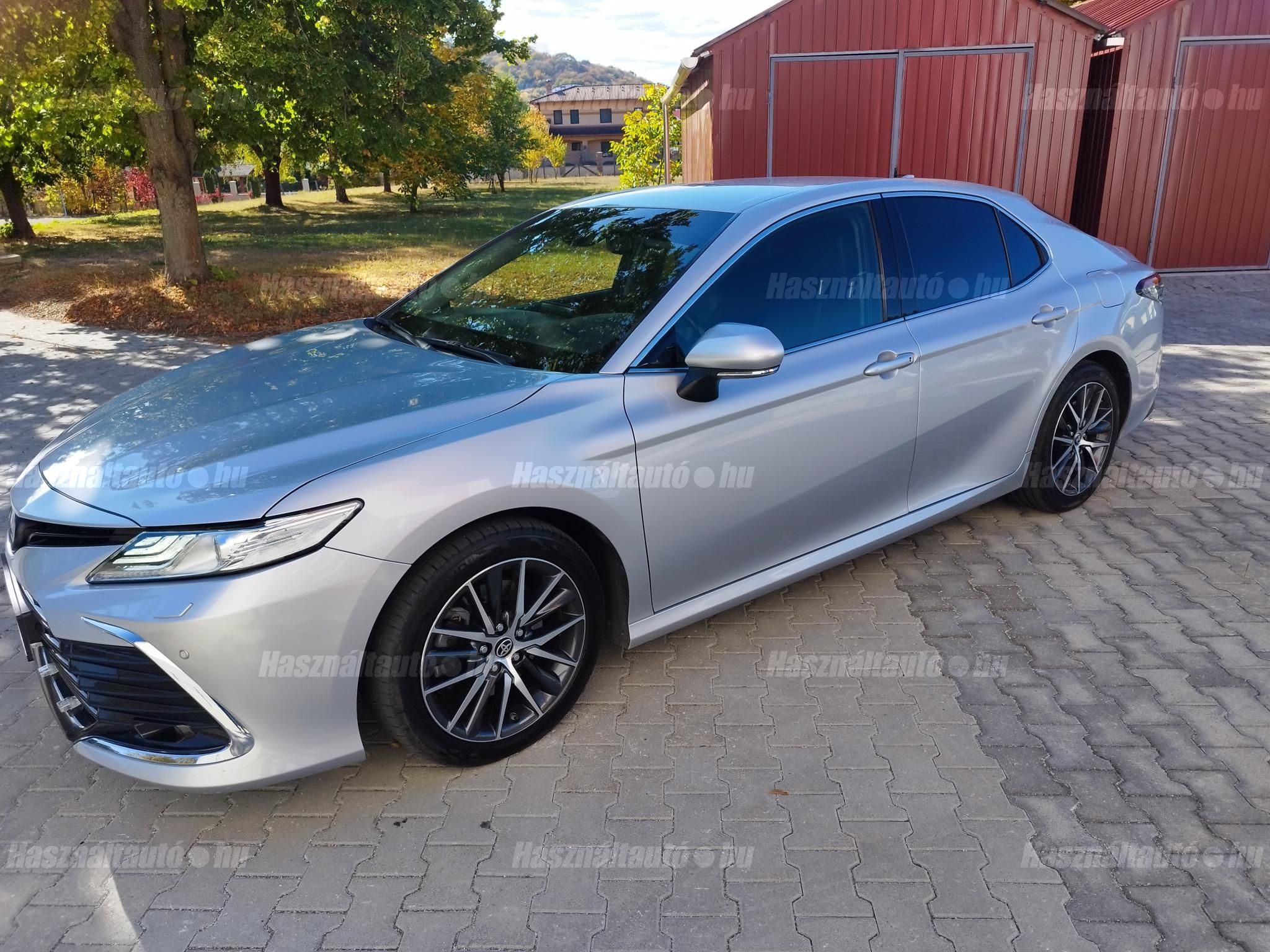 TOYOTA CAMRY 2021/6 - 1
