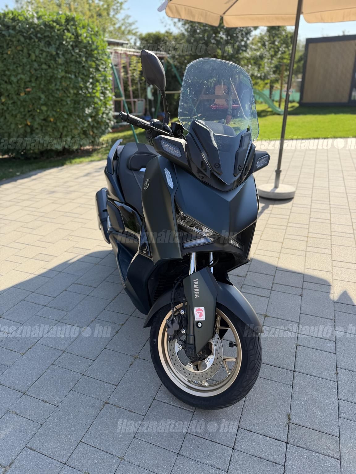 YAMAHA X-MAX 300 TECH MAX 2023/8 - 1