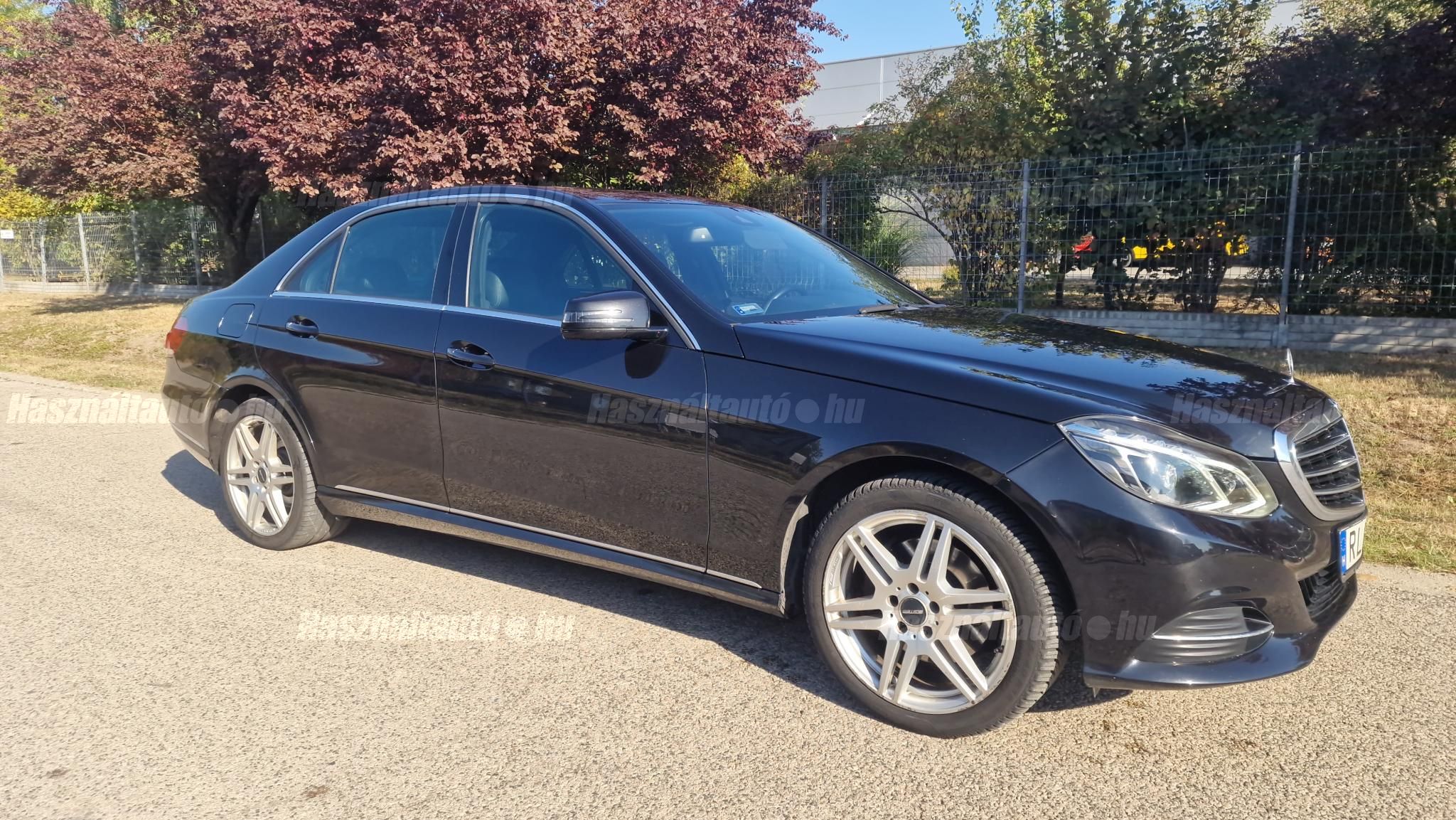 MERCEDES-BENZ E 300 2014/5 - 1