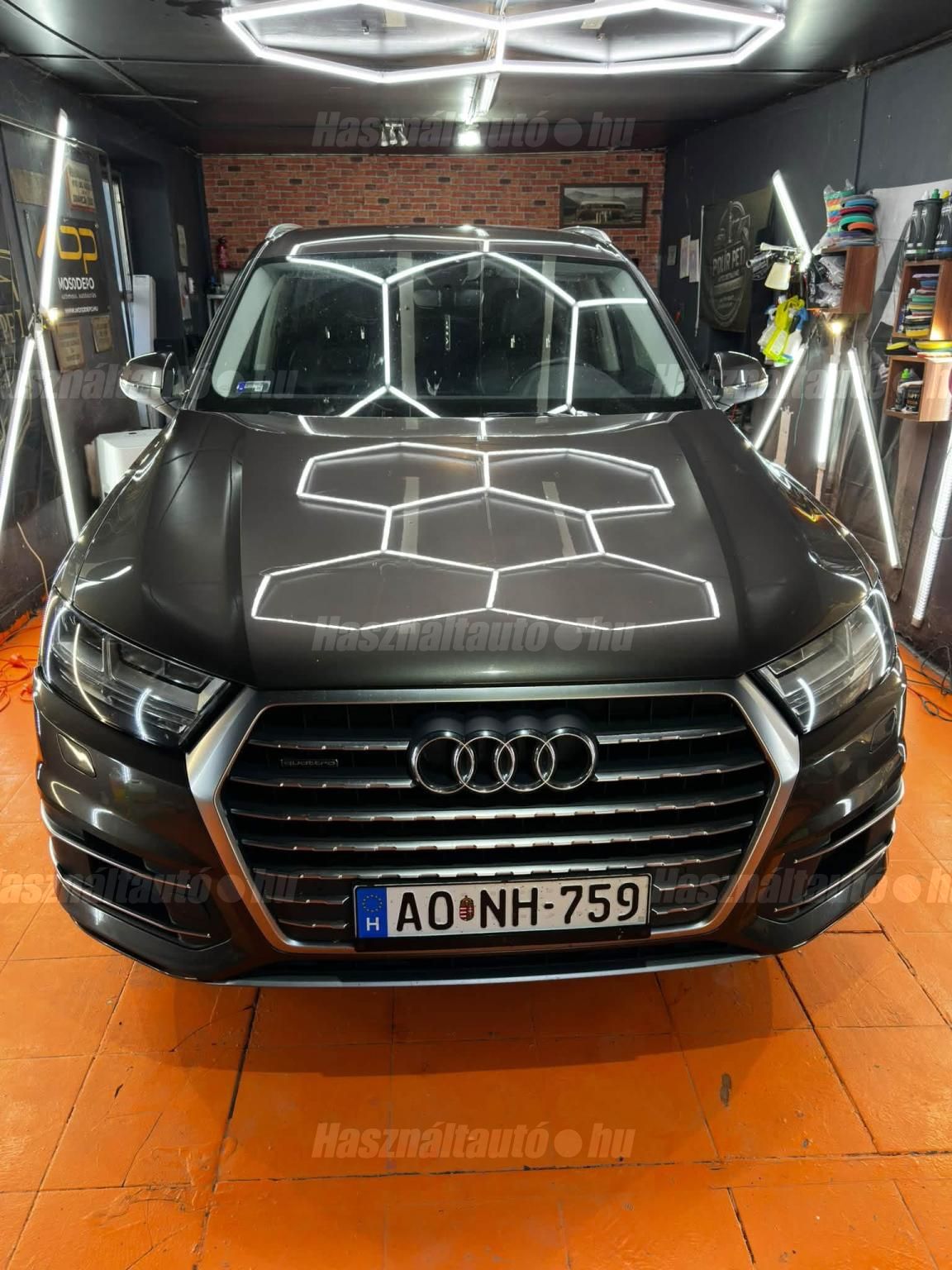 AUDI Q7 2018/12 - 1