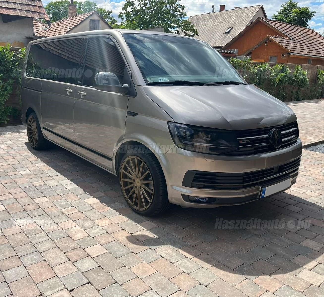 VOLKSWAGEN MULTIVAN 2016/1 - 1