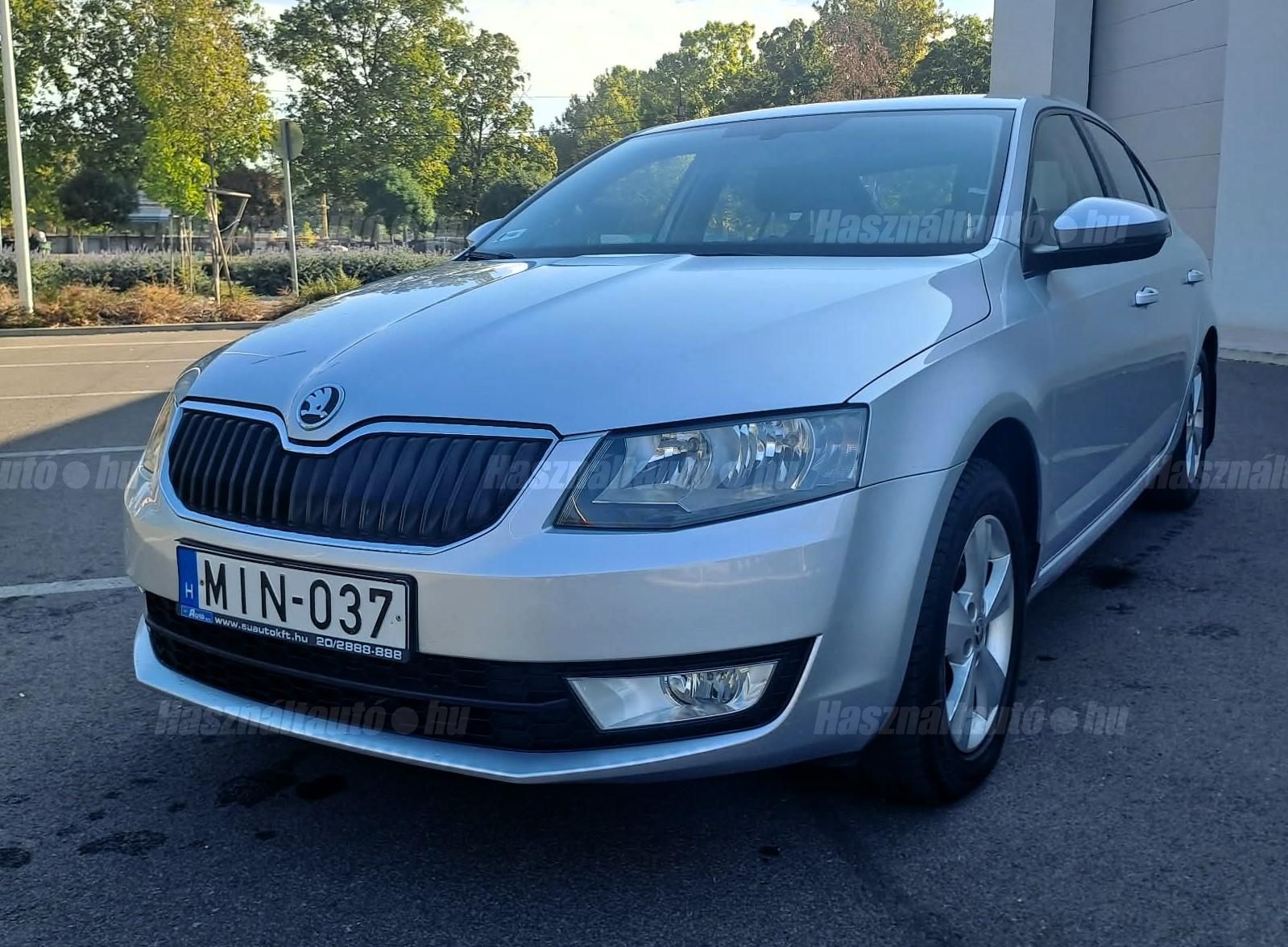 SKODA OCTAVIA 2013/5 - 1