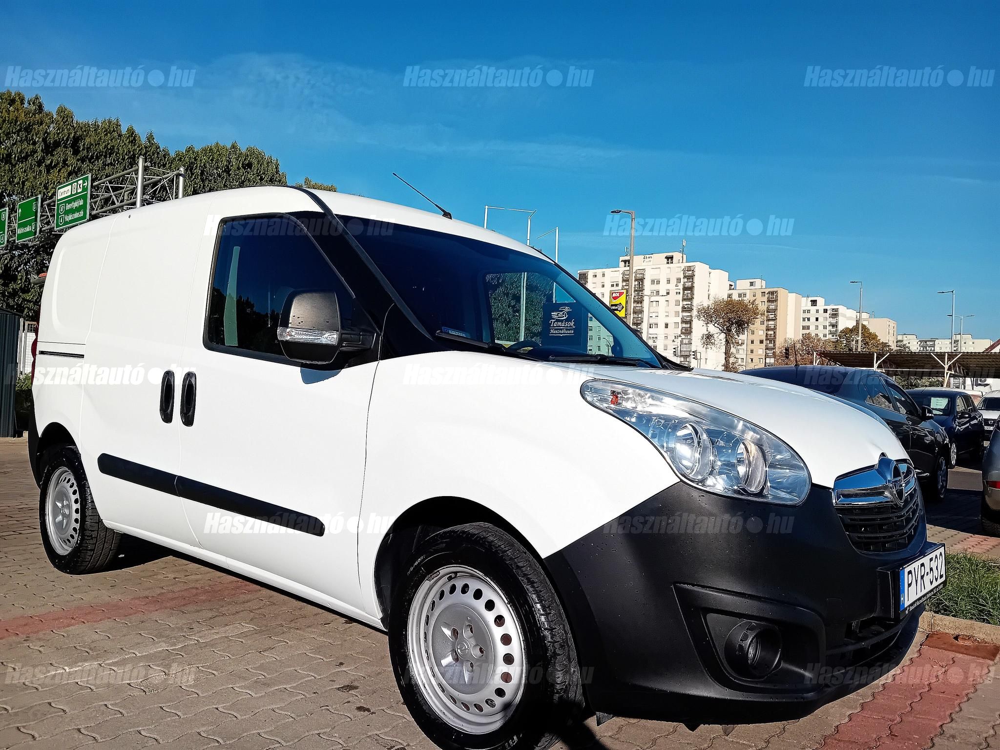 OPEL COMBO 2018/7 - 1