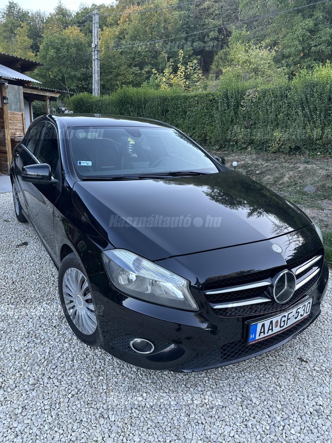 MERCEDES-BENZ A 200 2012/10 - 1