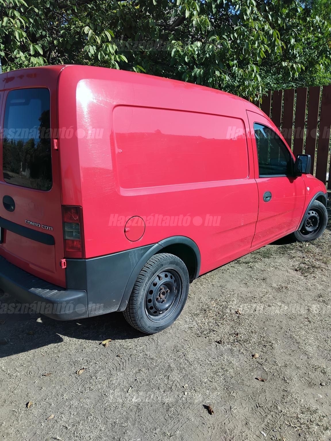 OPEL COMBO 2011/9 - 1