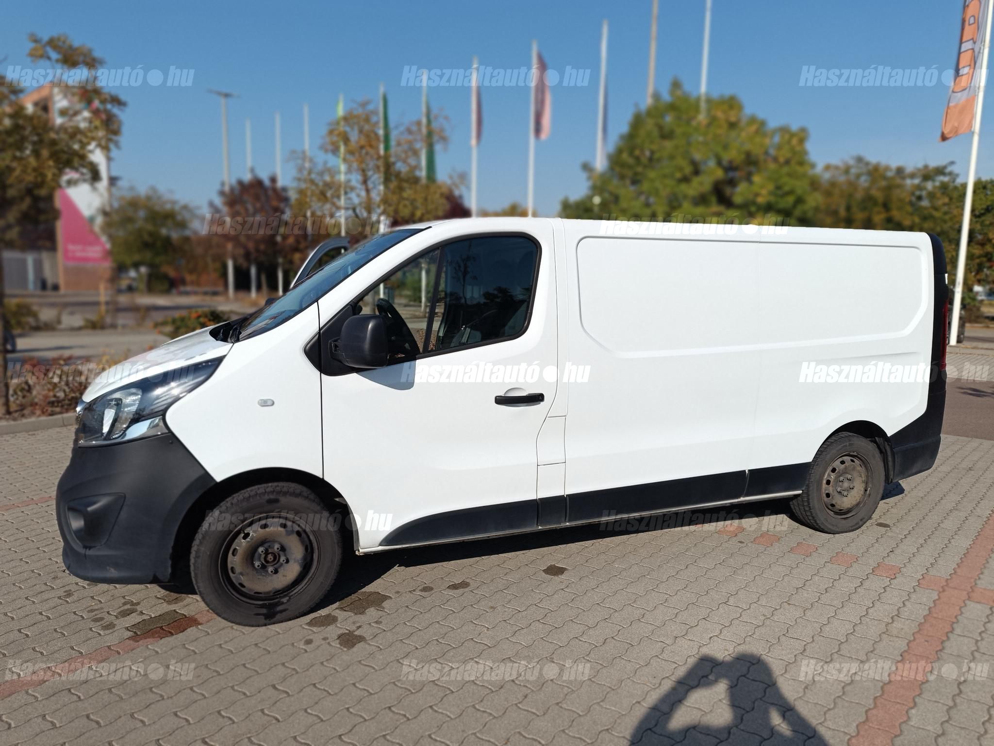 OPEL VIVARO 2018/5 - 1