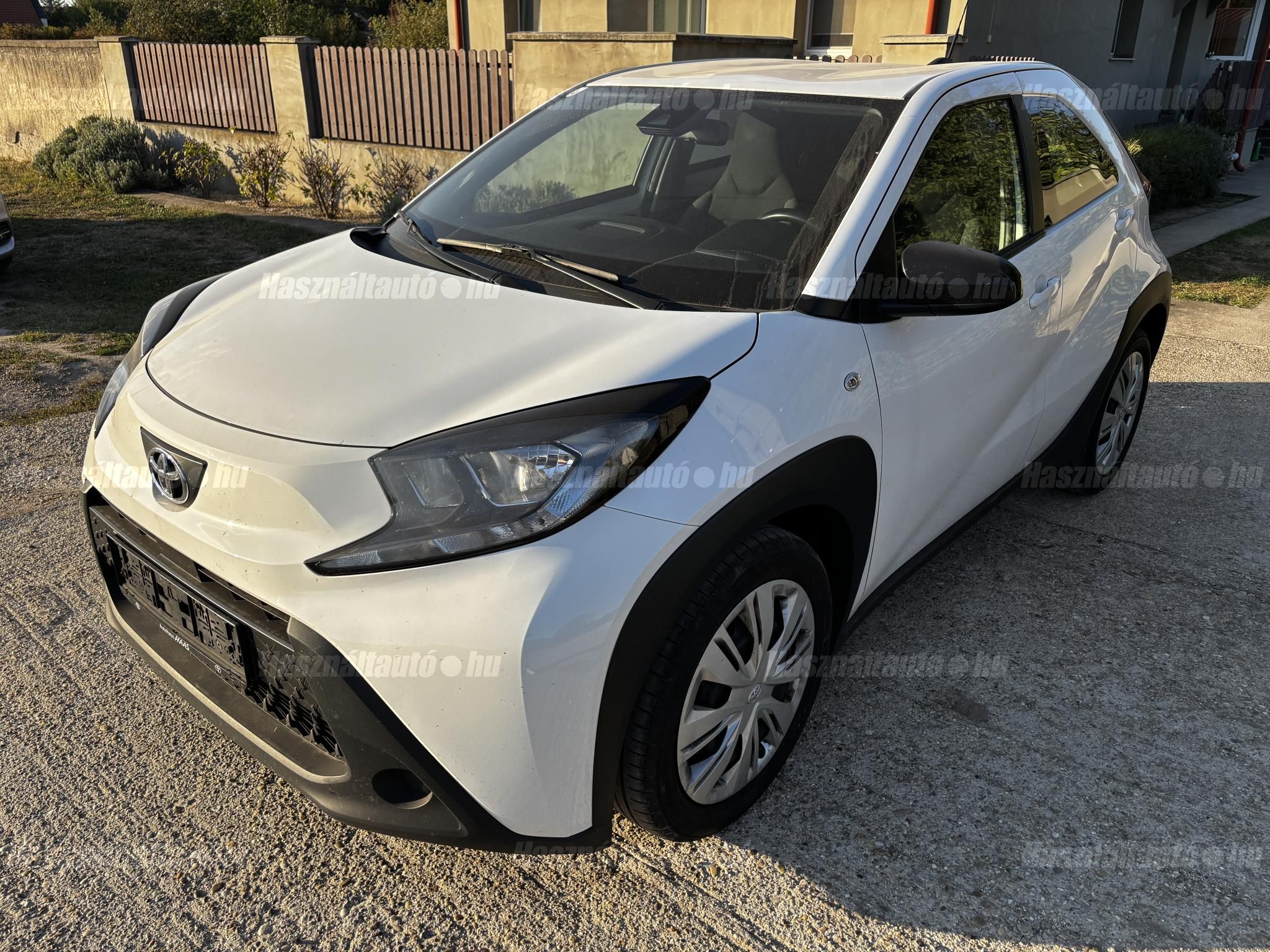 TOYOTA AYGO 2022/8 - 1