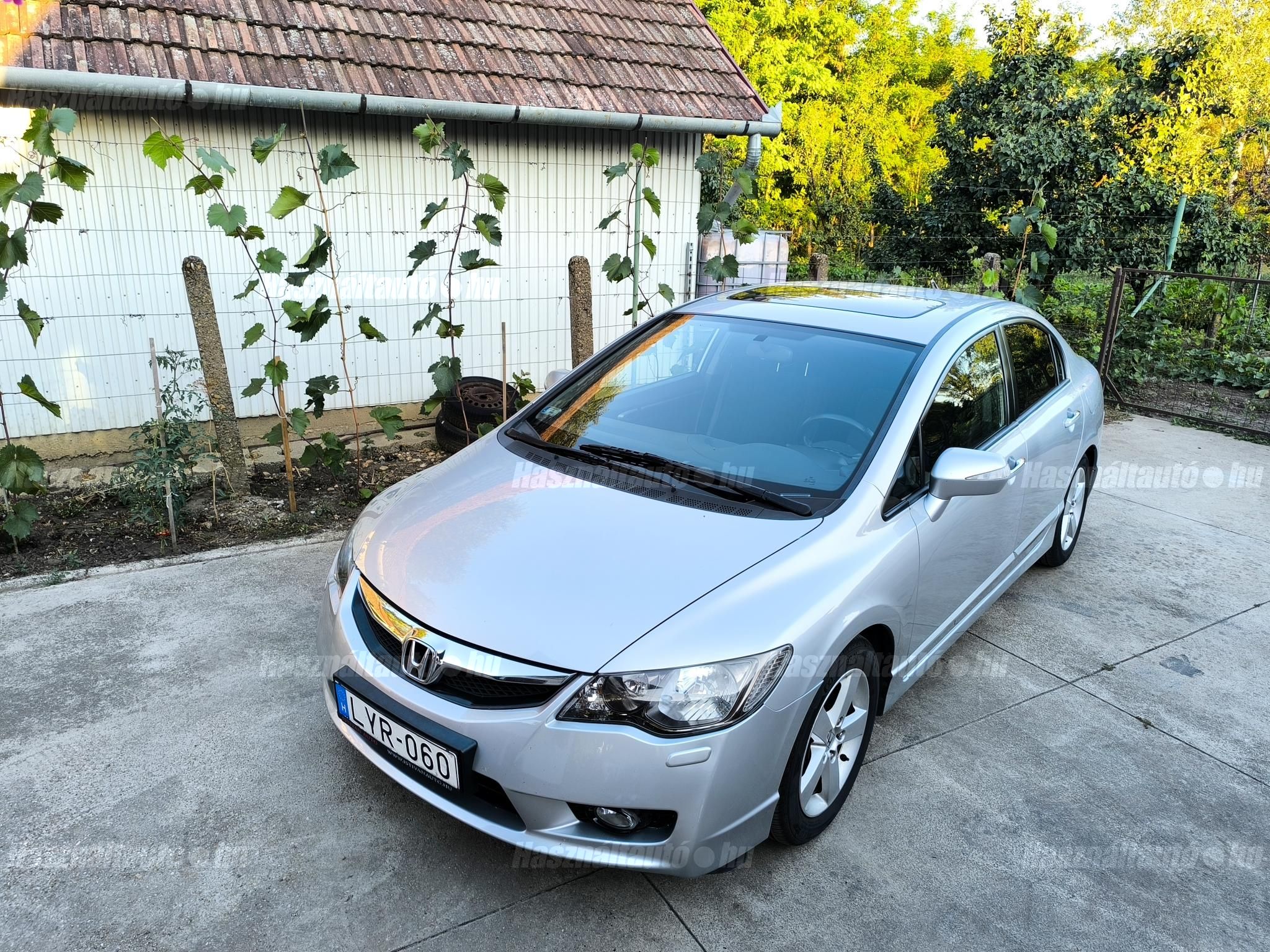 HONDA CIVIC 2010 - 1