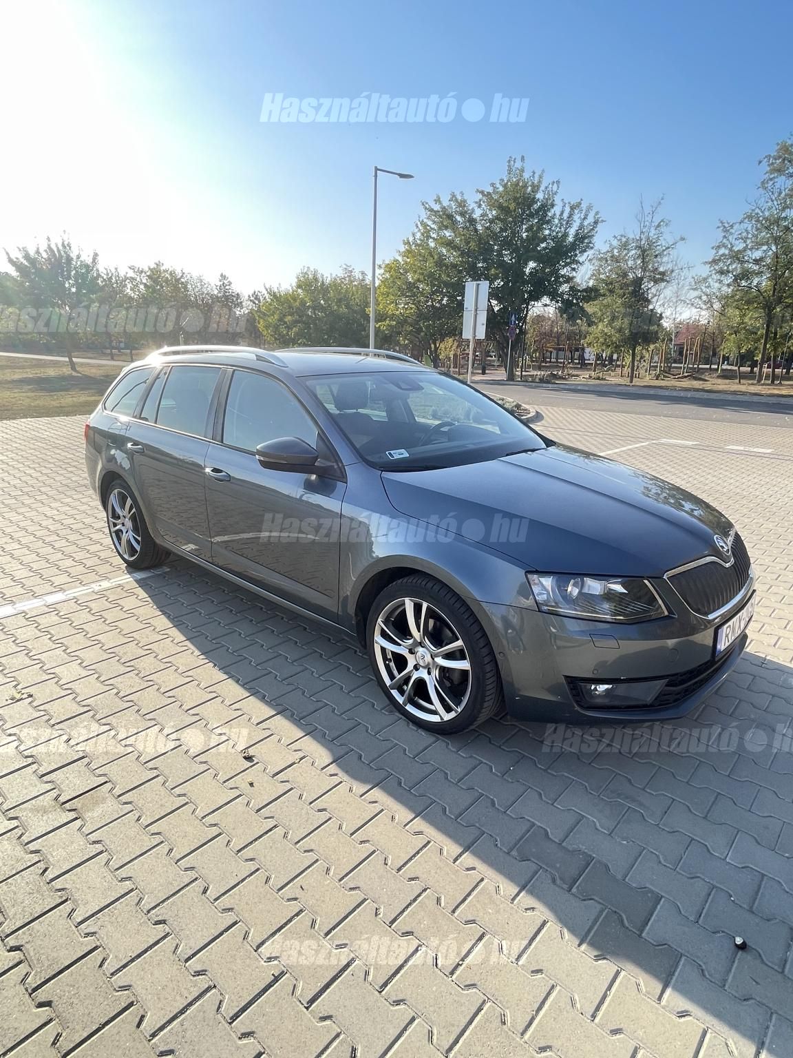 SKODA OCTAVIA 2014/4 - 1