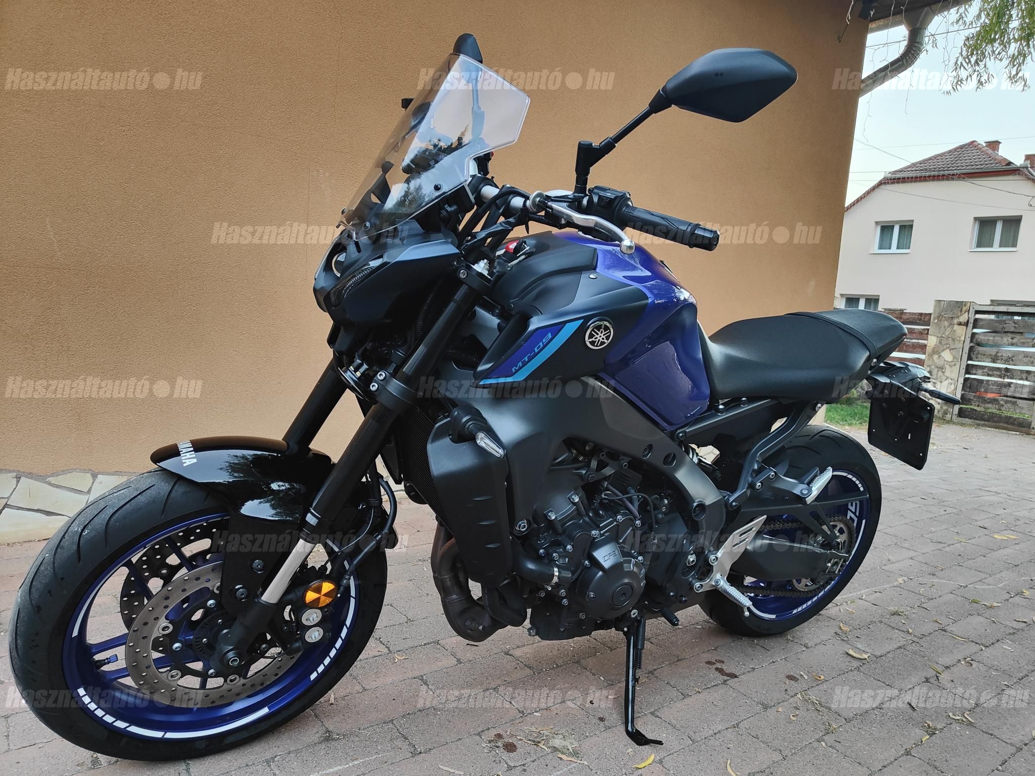 YAMAHA MT-09 2023/6 - 1