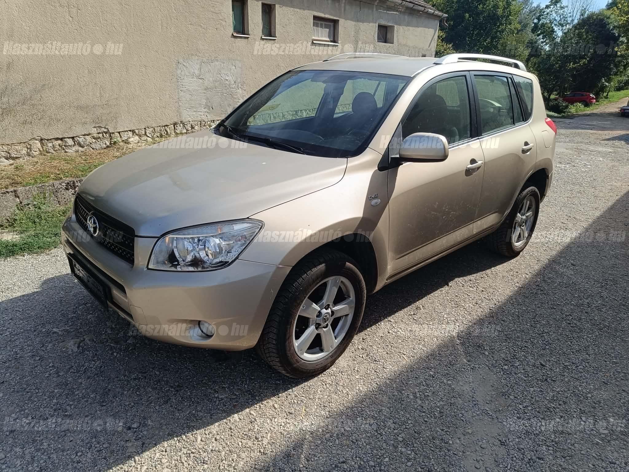 TOYOTA RAV 4 2007/9 - 1