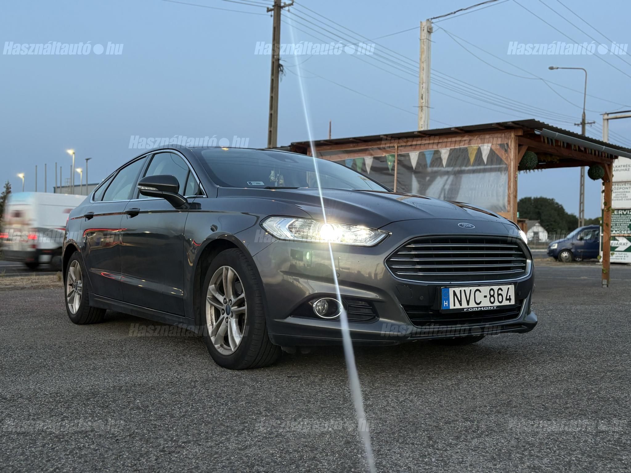 FORD MONDEO 2016/8 - 1