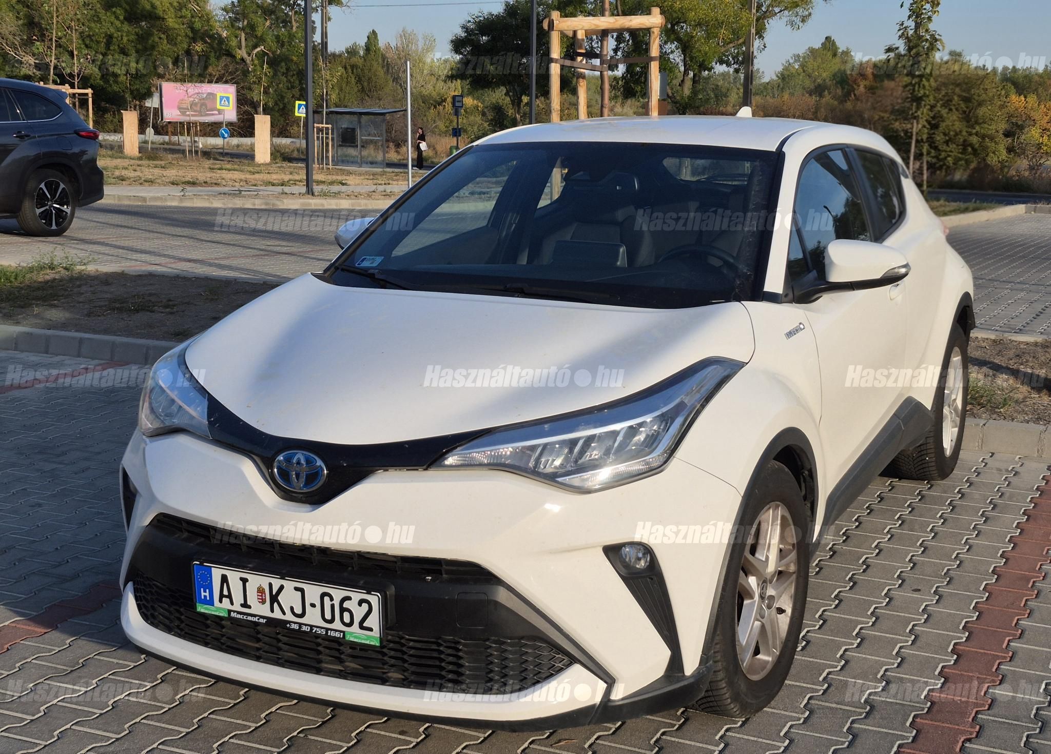 TOYOTA C-HR 2021/6 - 1