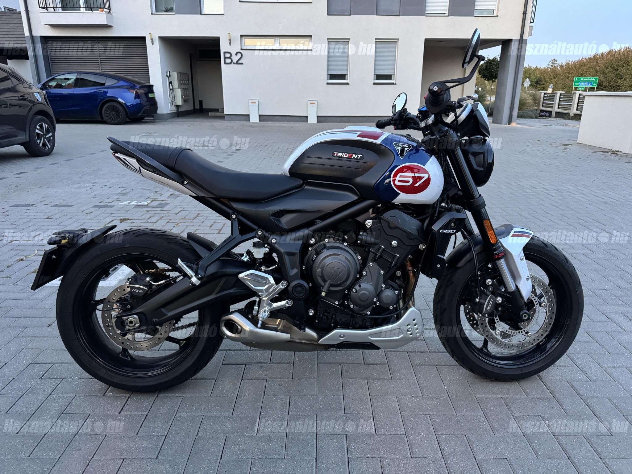 TRIUMPH TRIDENT 2024/8 - 1