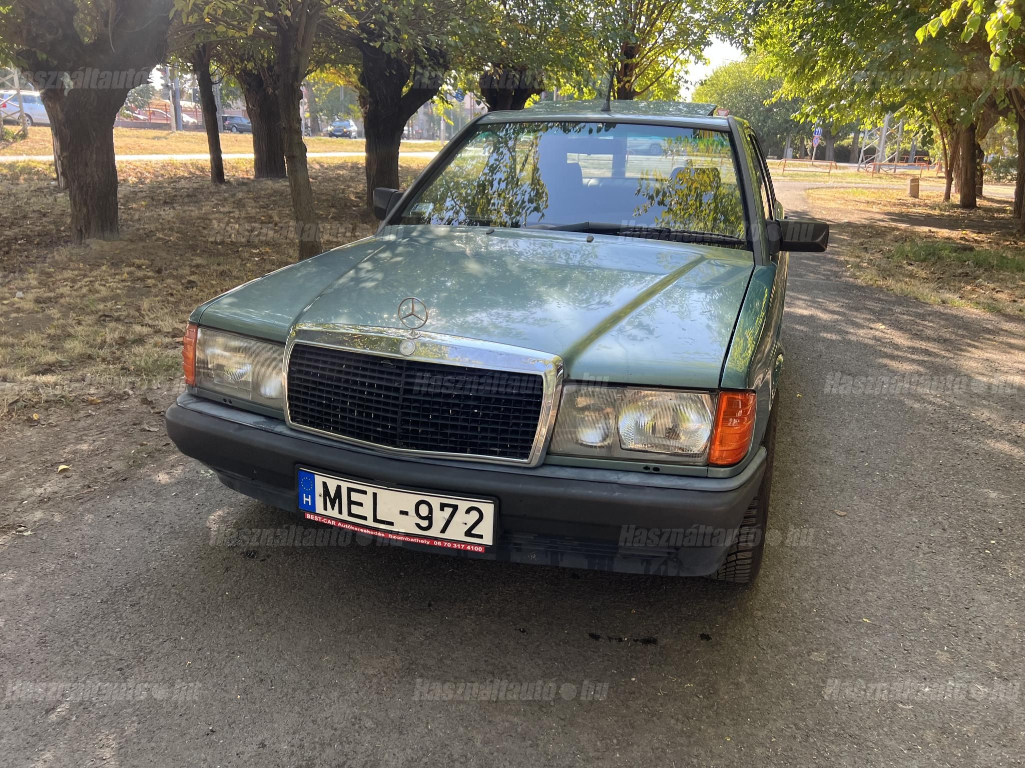 MERCEDES-BENZ 190 1989/2 - 1