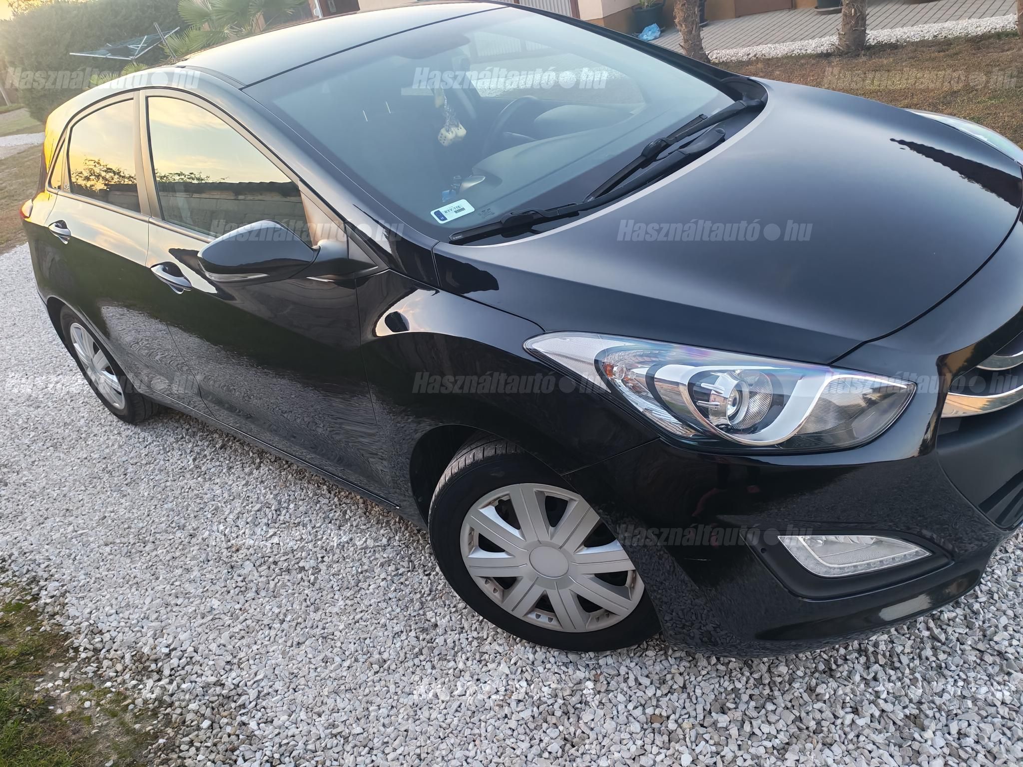 HYUNDAI I30 2014/1 - 1