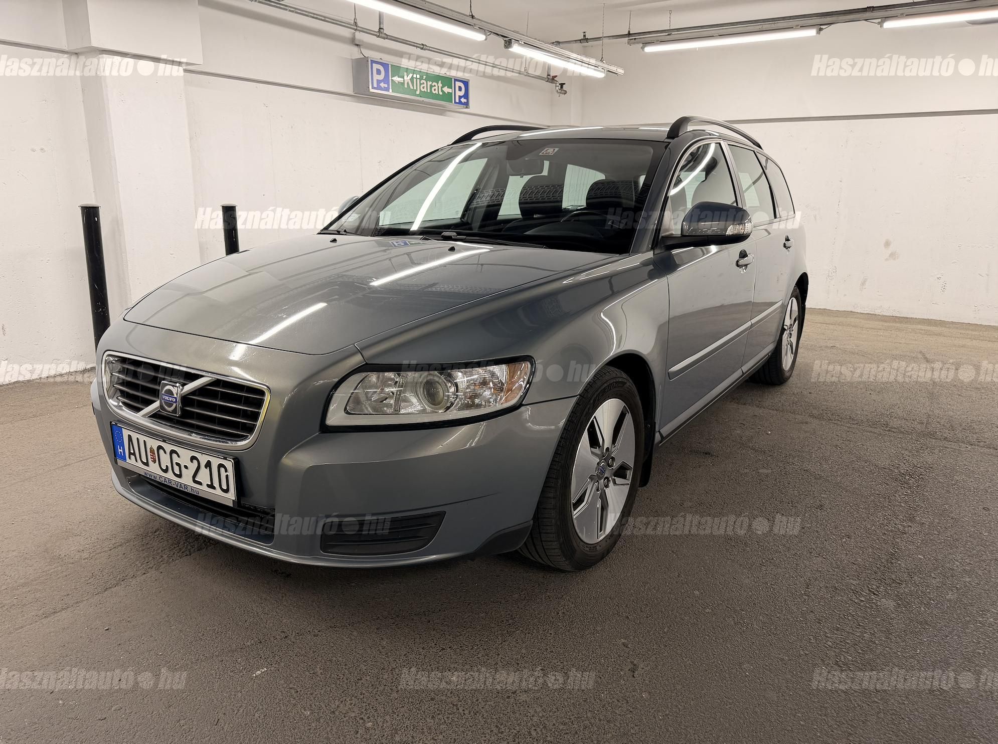 VOLVO V50 2009/6 - 1