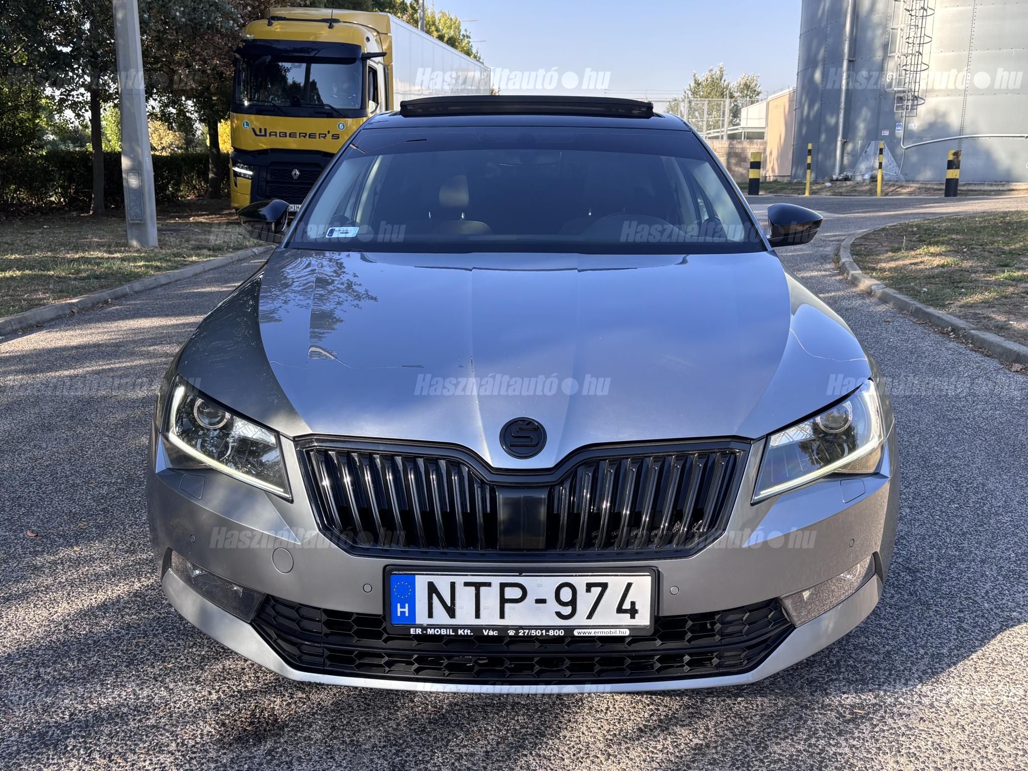 SKODA SUPERB 2016/7 - 1