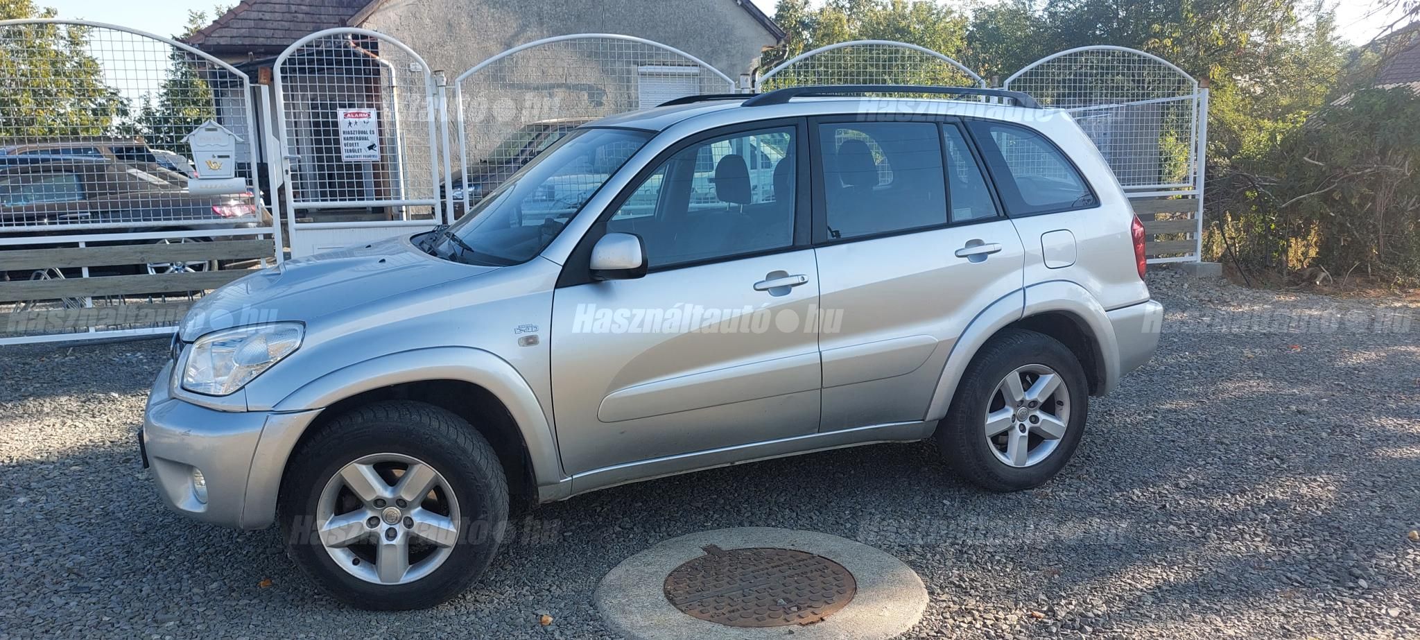 TOYOTA RAV 4 2006/9 - 1