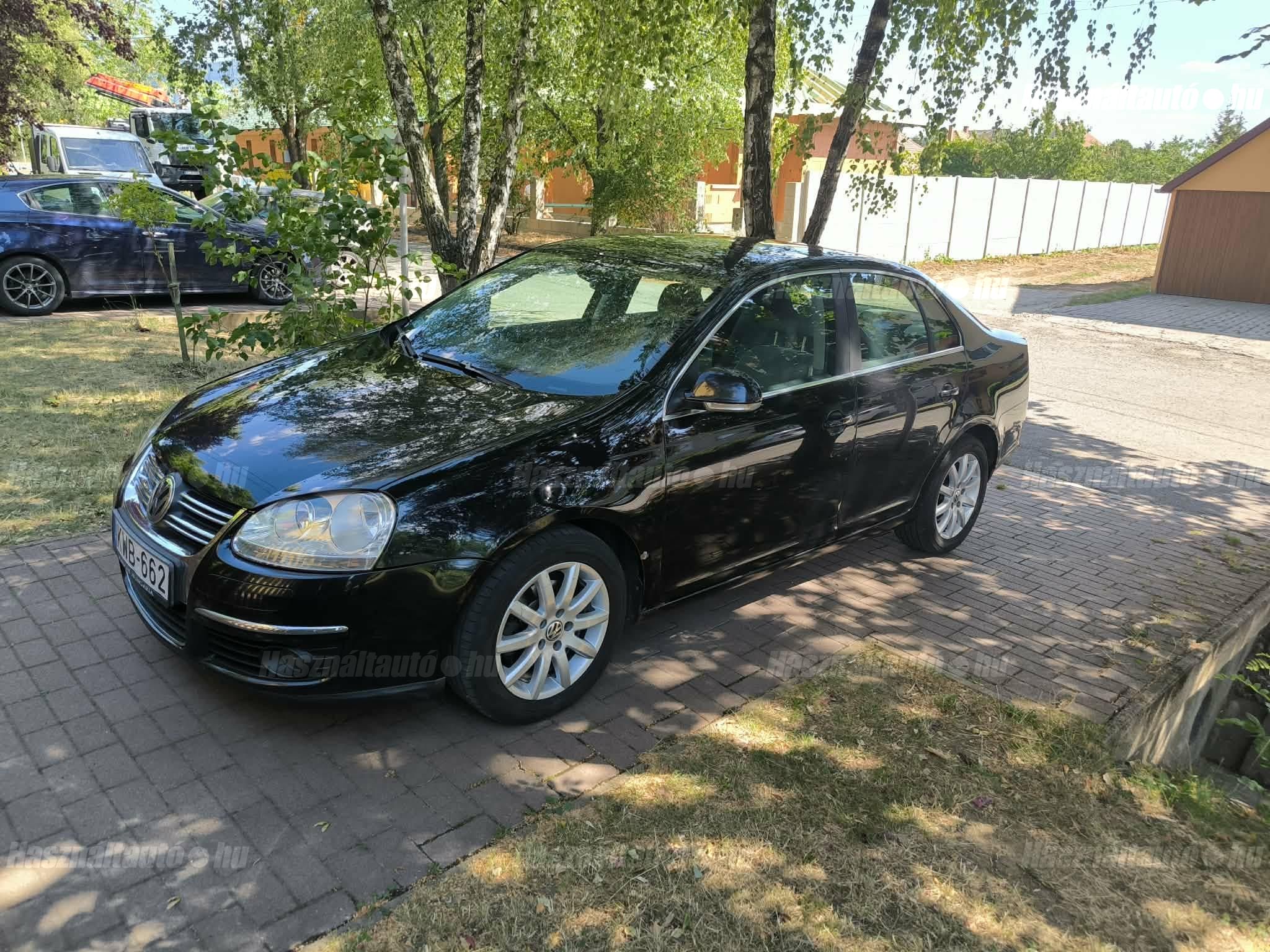 VOLKSWAGEN JETTA V 2007/8 - 1