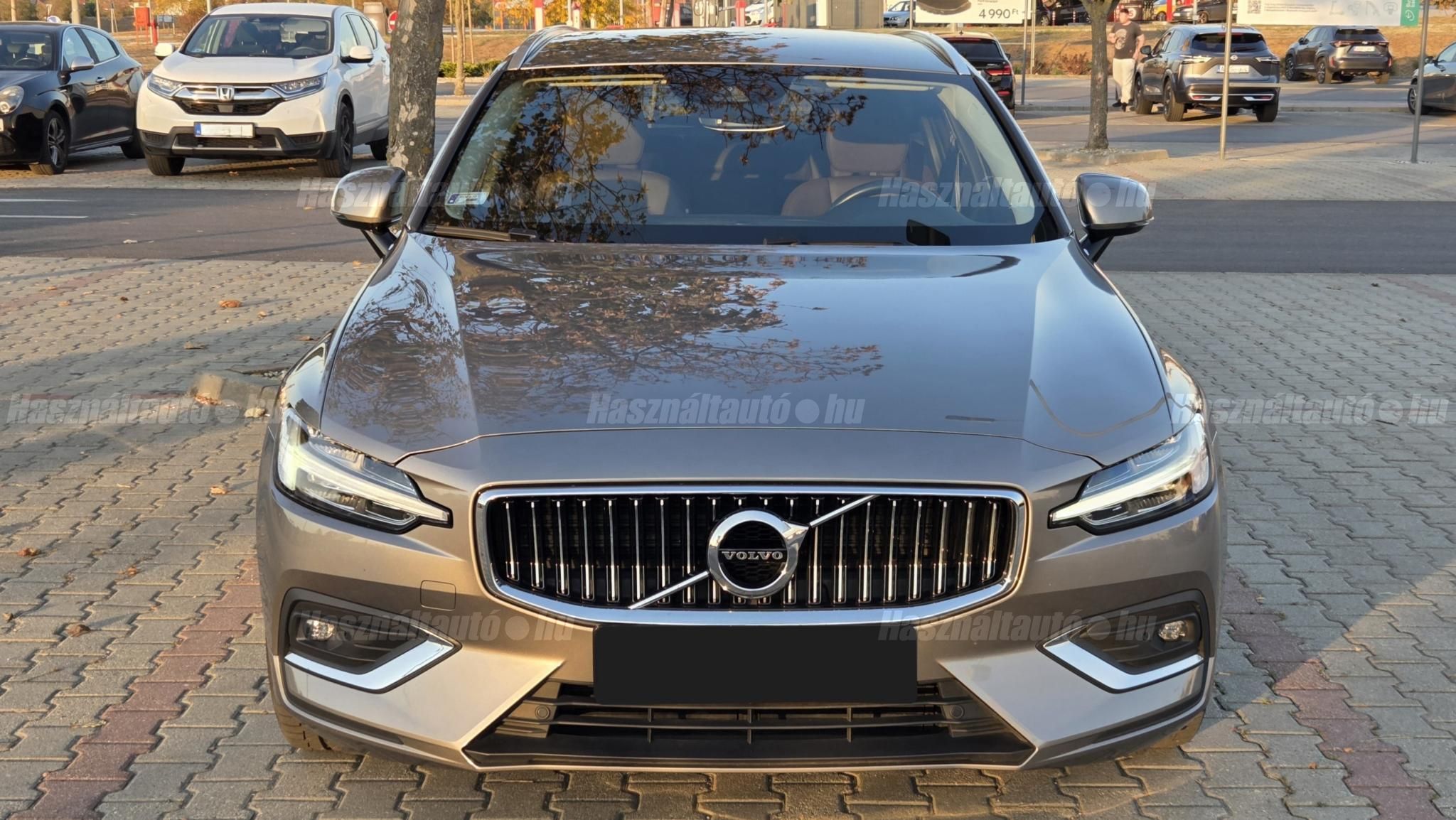 VOLVO V60 2019/5 - 1