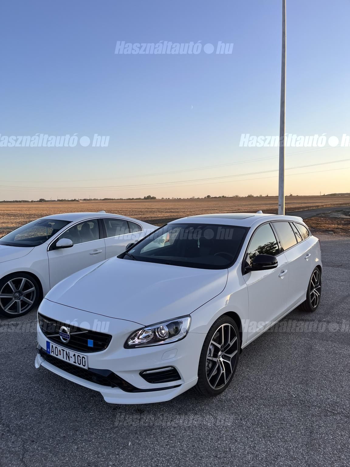 VOLVO V60 2017/5 - 1