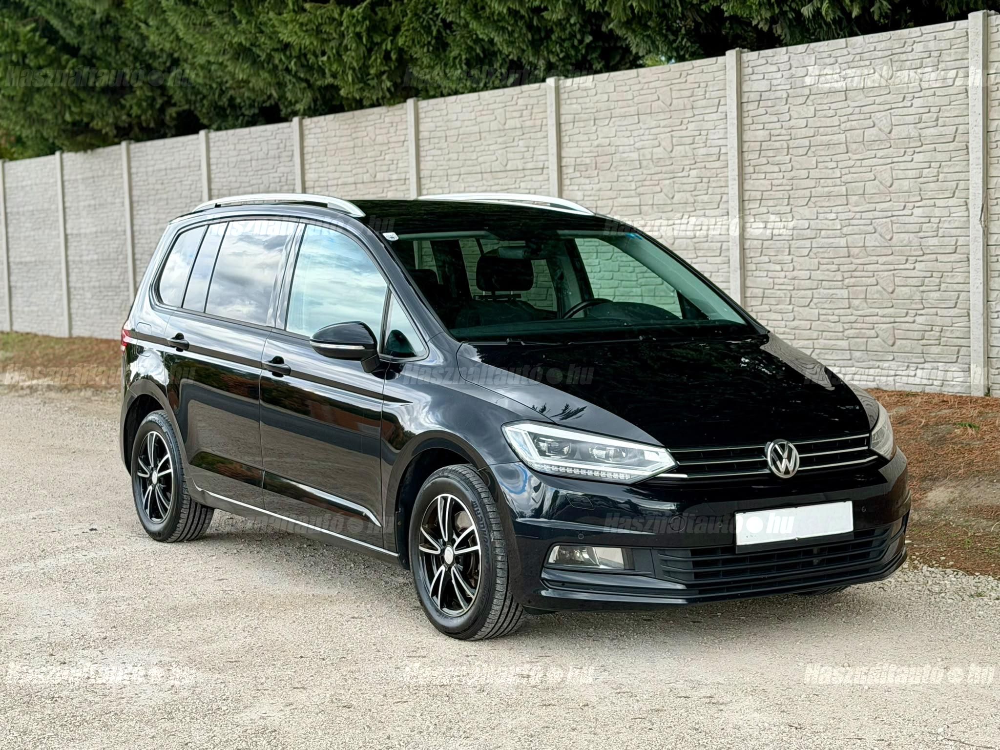 VOLKSWAGEN TOURAN 2016/5 - 1