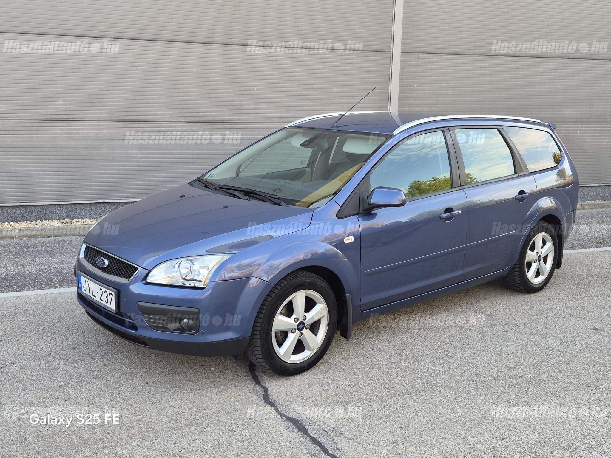 FORD FOCUS 2005/6 - 1