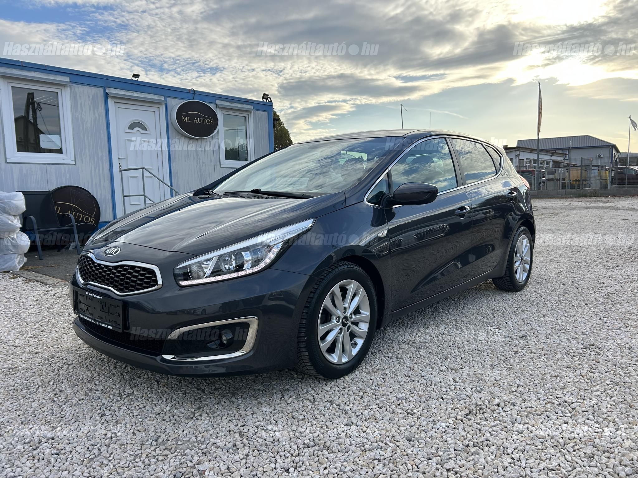 KIA CEE'D 2017/6 - 1