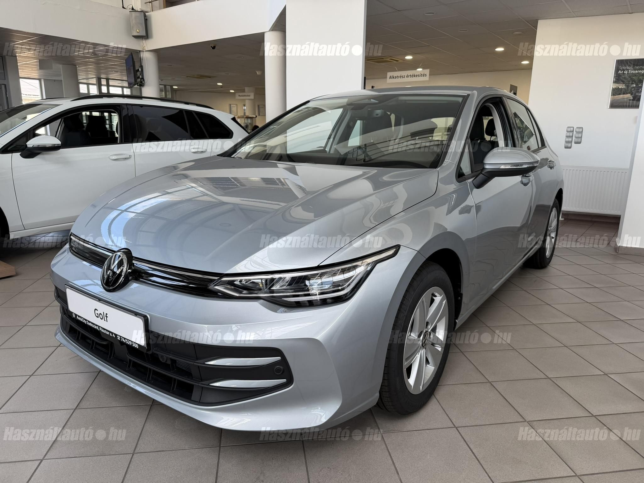 VOLKSWAGEN GOLF 2026 - 1