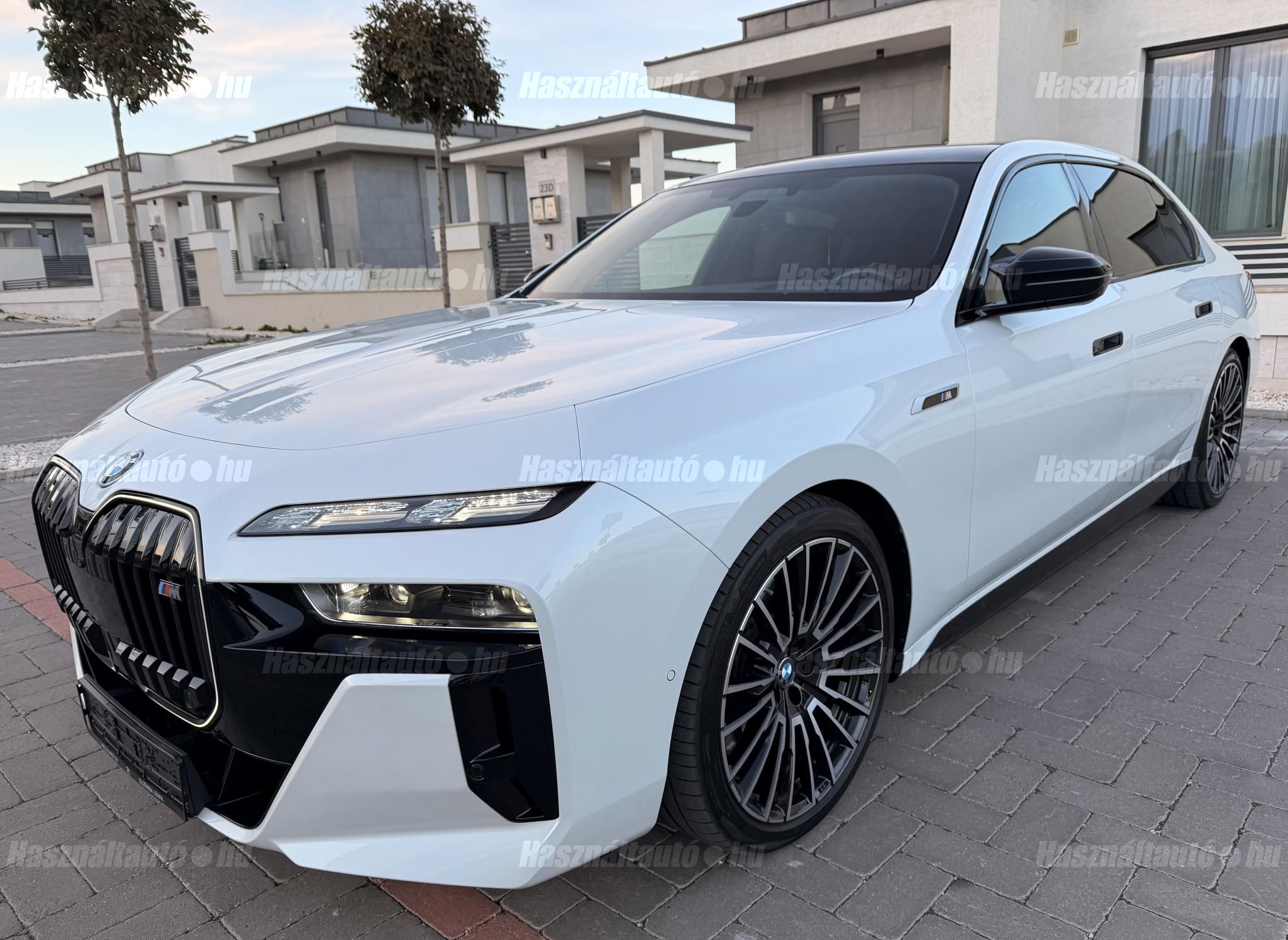 BMW I7 2025/6 - 1