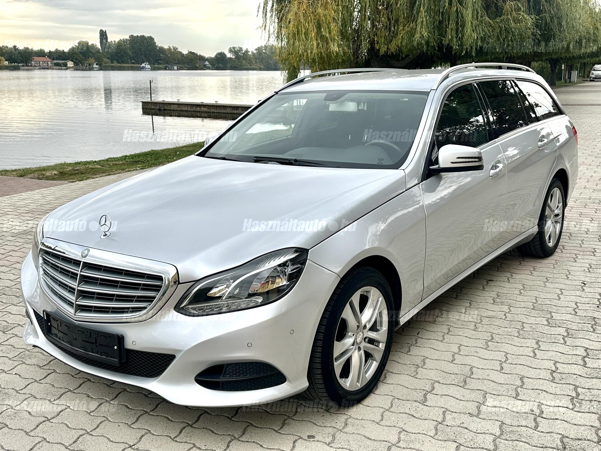 MERCEDES-BENZ E 200 2013/11 - 1