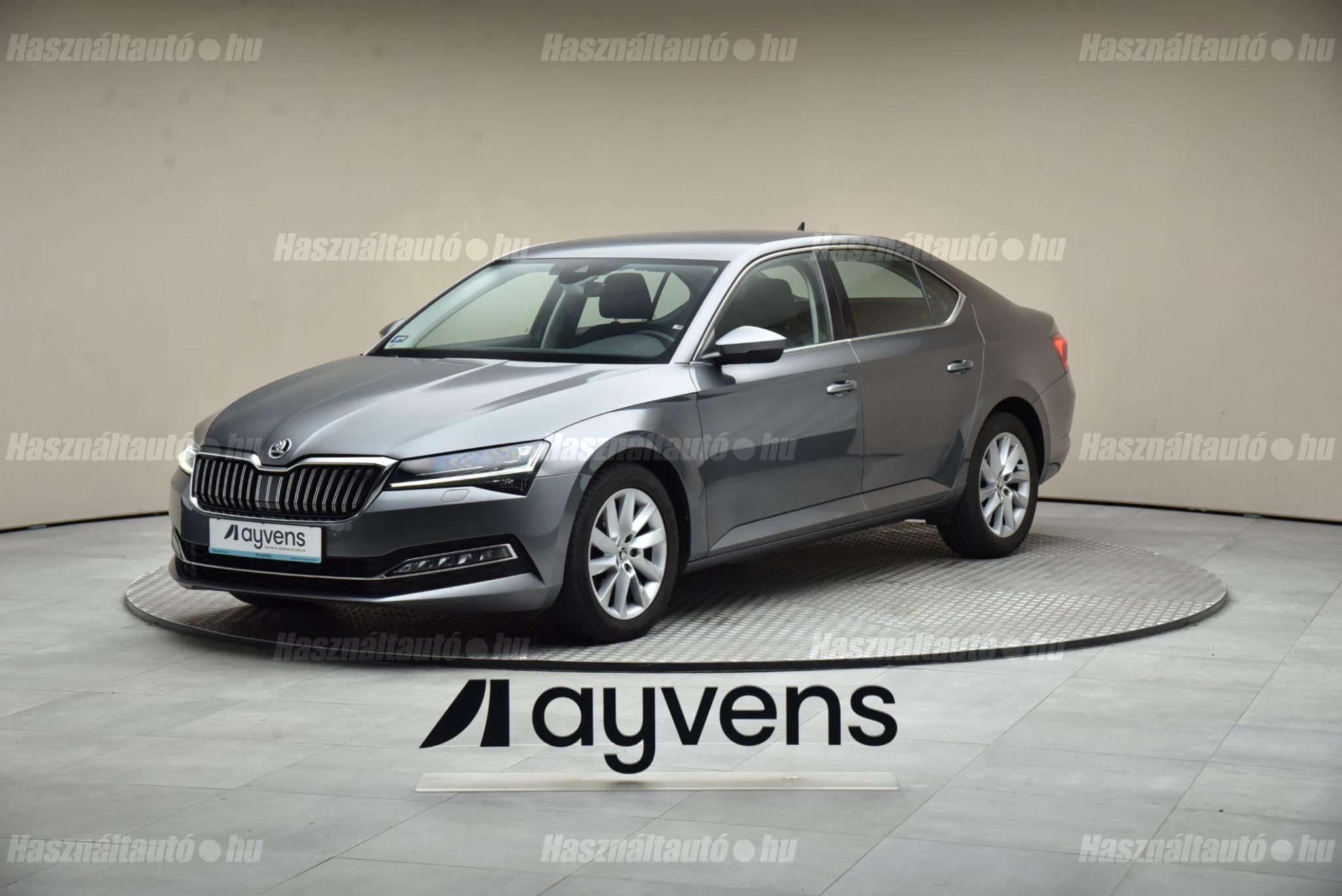 SKODA SUPERB 2022/6 - 1