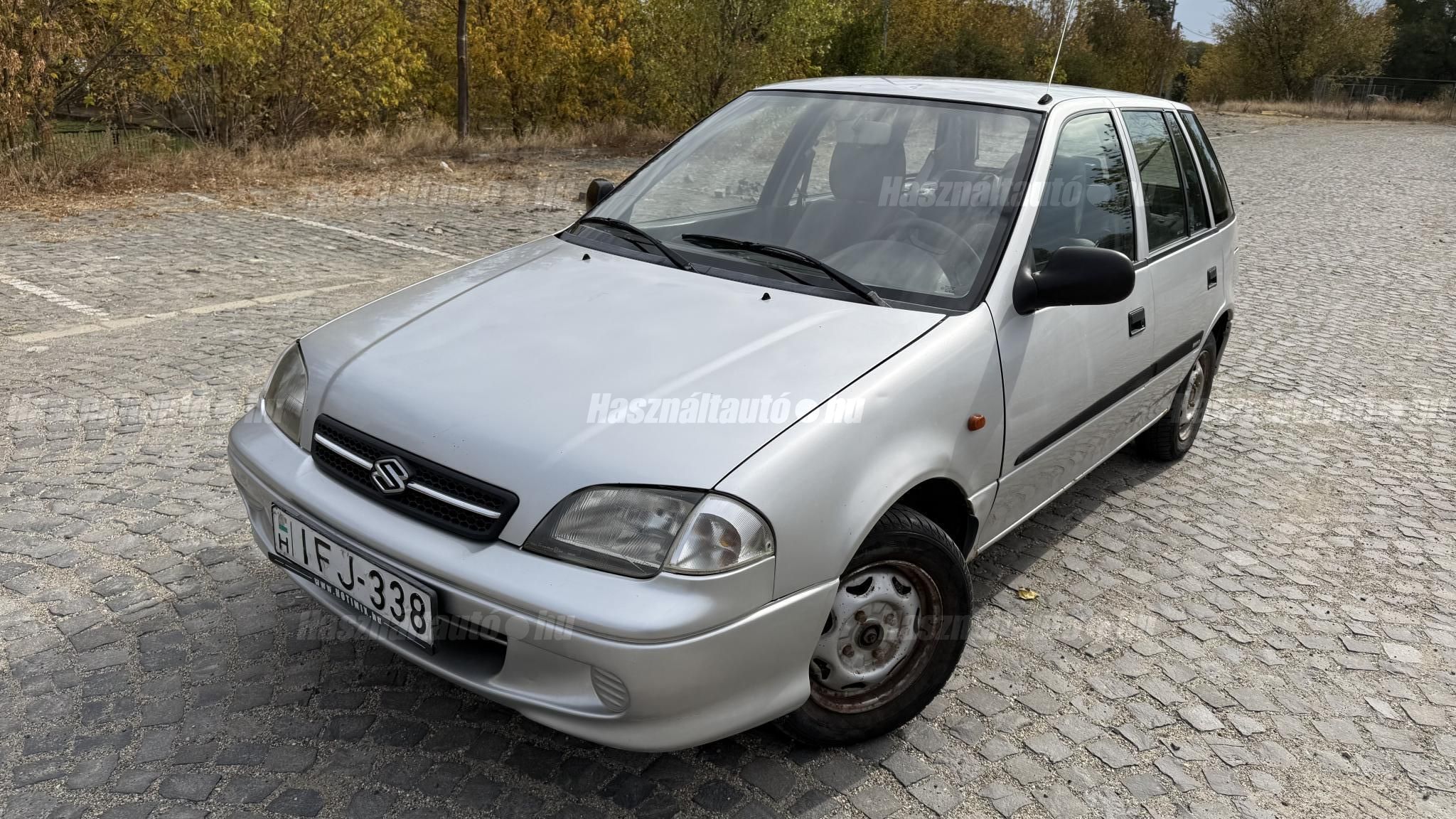 SUZUKI SWIFT 2002/8 - 1