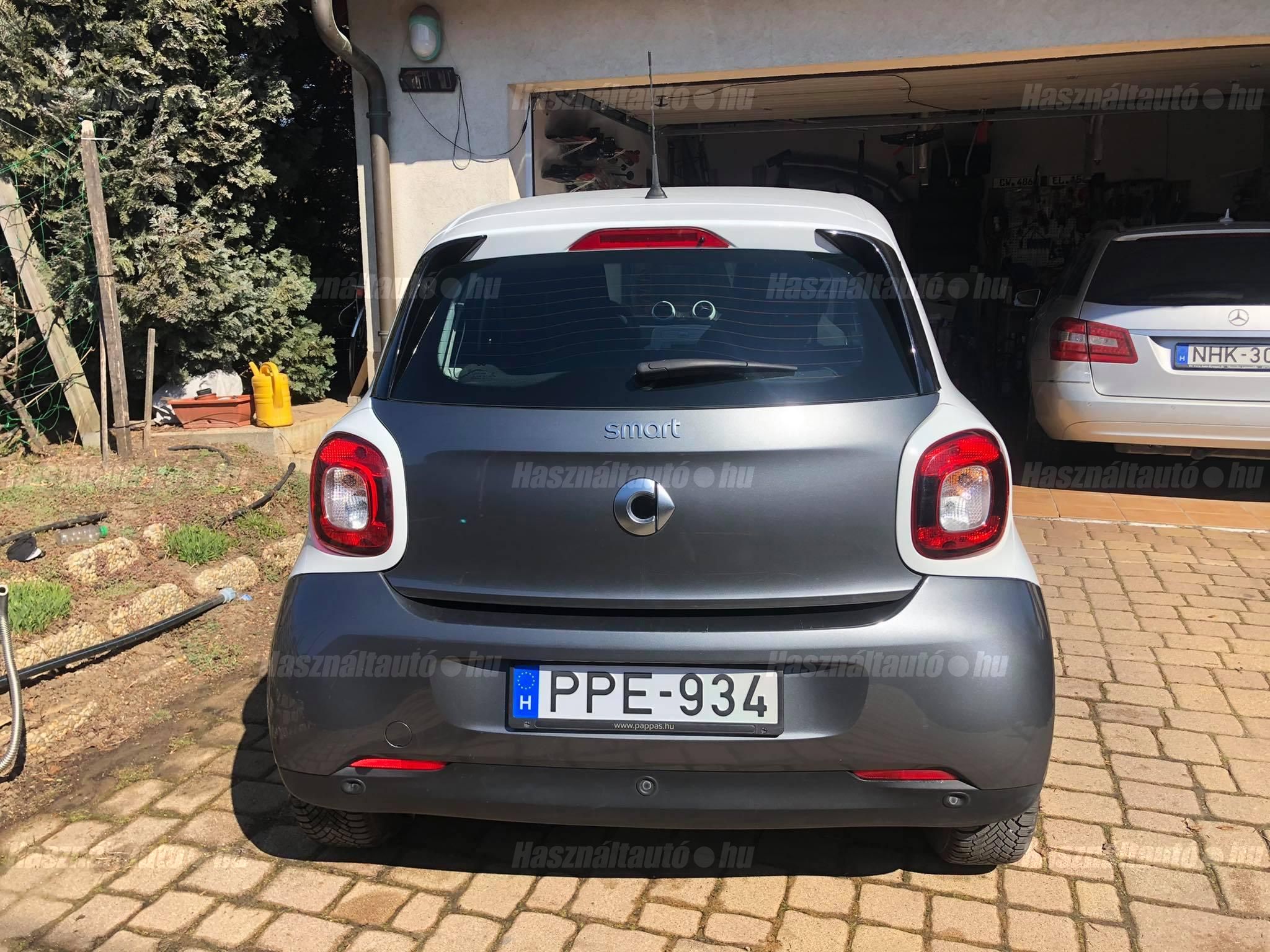 SMART FORFOUR 2015/6 - 1