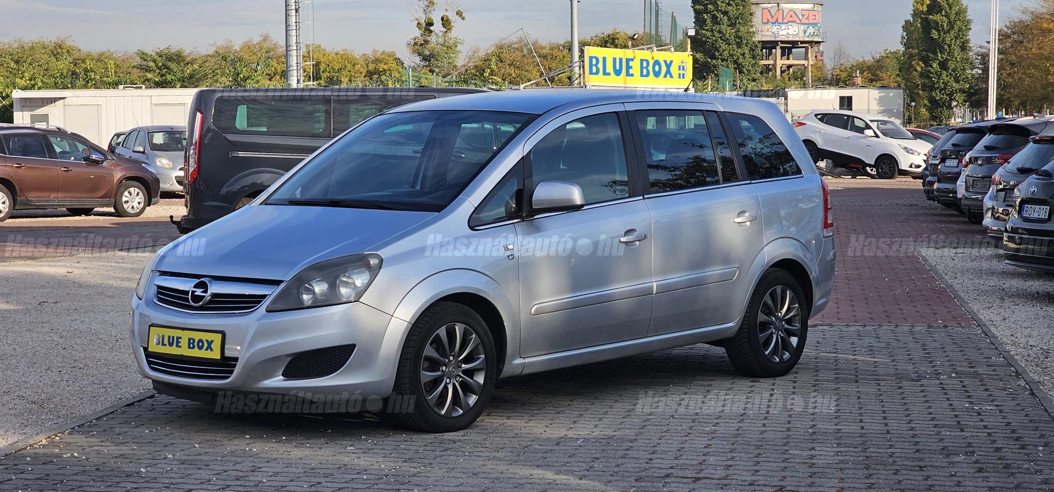 OPEL ZAFIRA B 2010/4 - 1