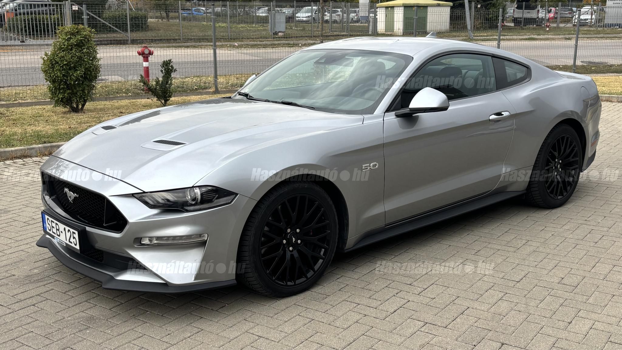 FORD MUSTANG 2020/7 - 1