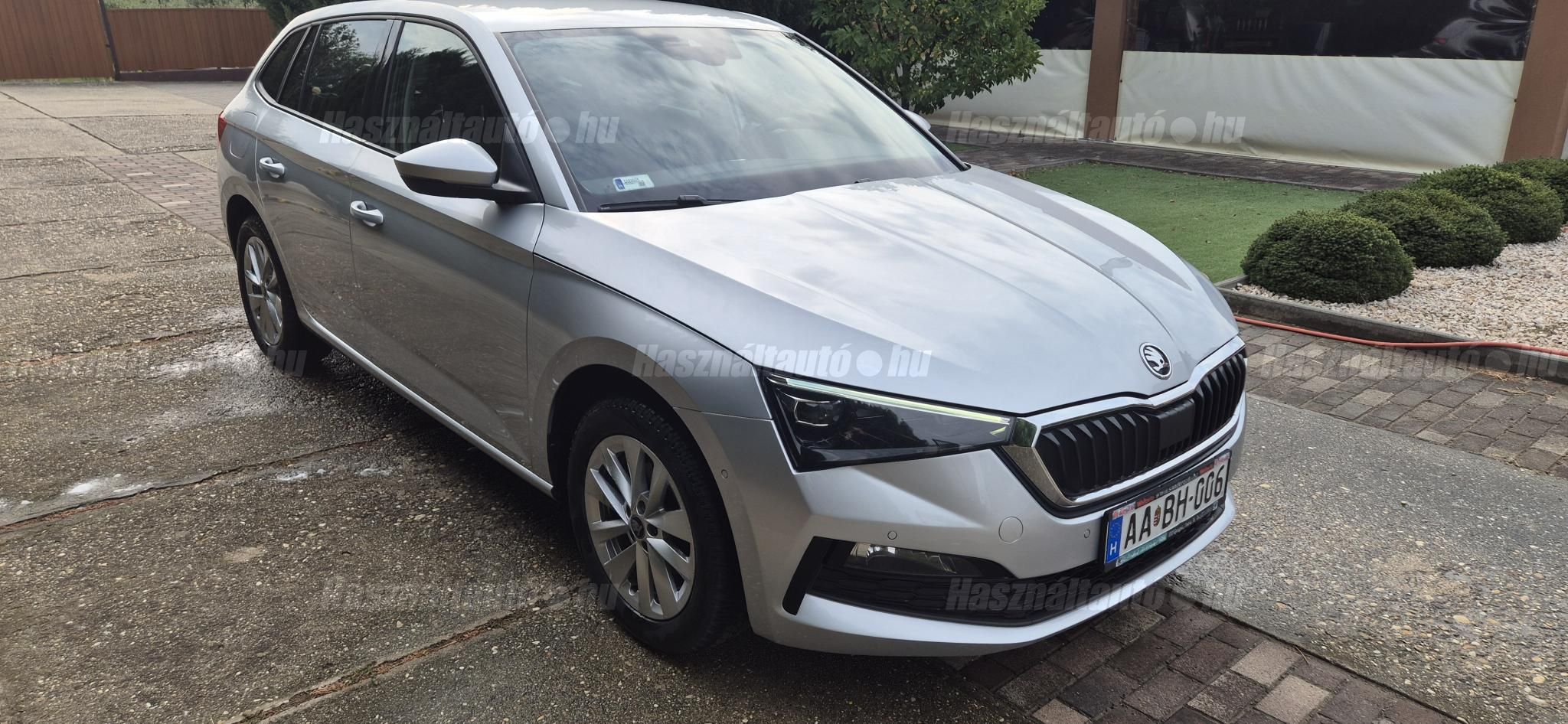 SKODA SCALA 2022/8 - 1