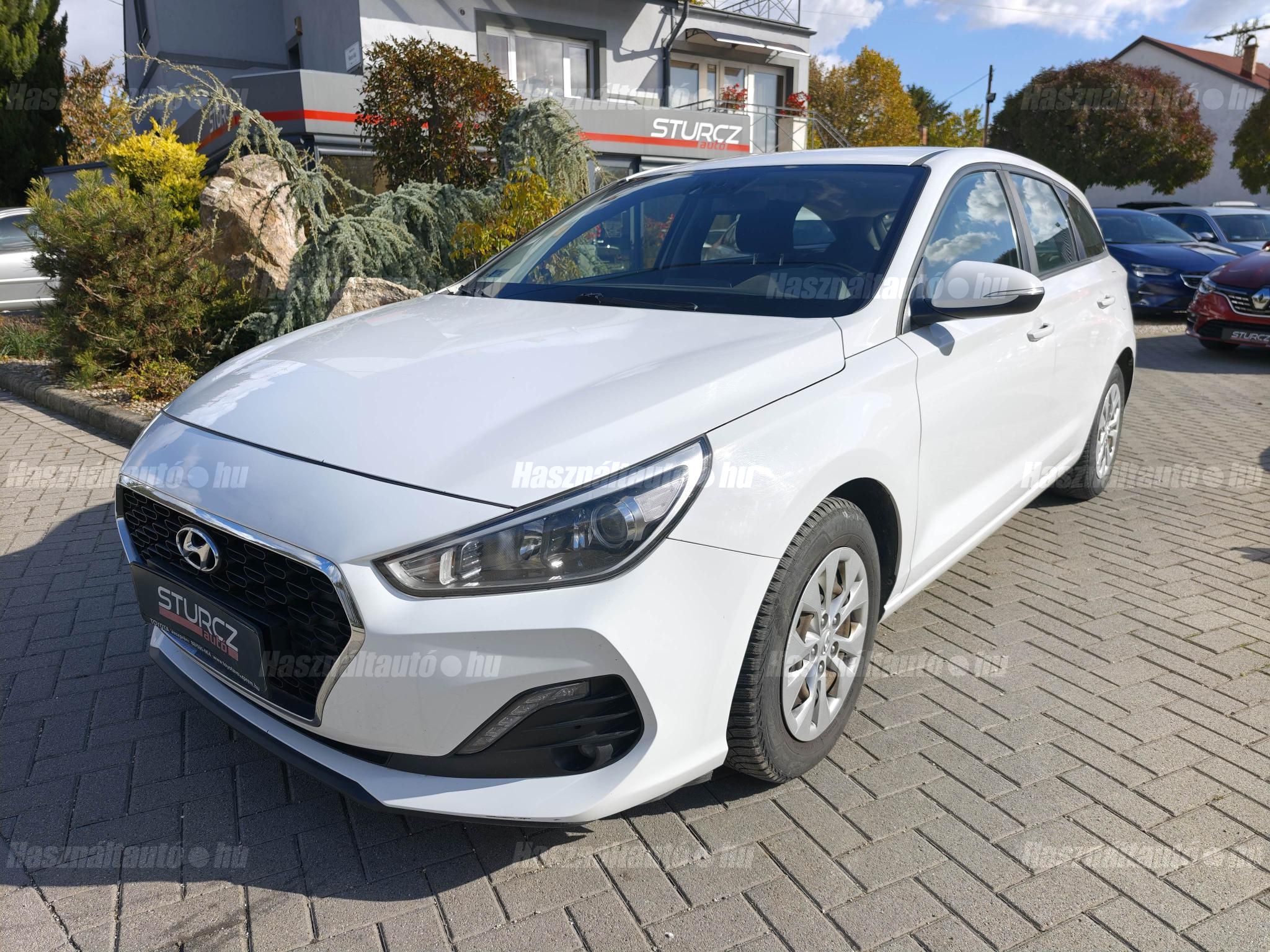 HYUNDAI I30 2019/1 - 1