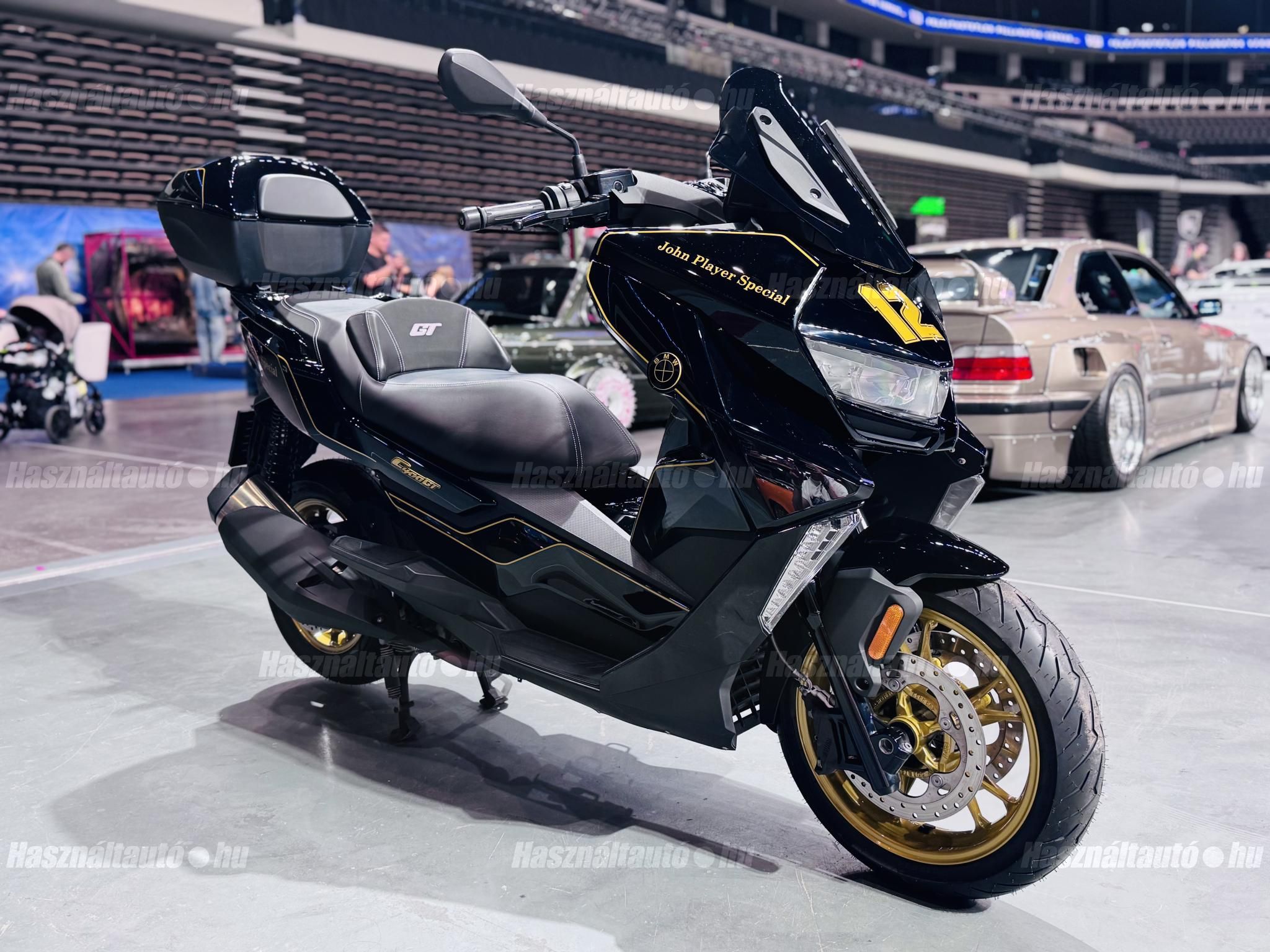 BMW C 400 GT 2022/8 - 1