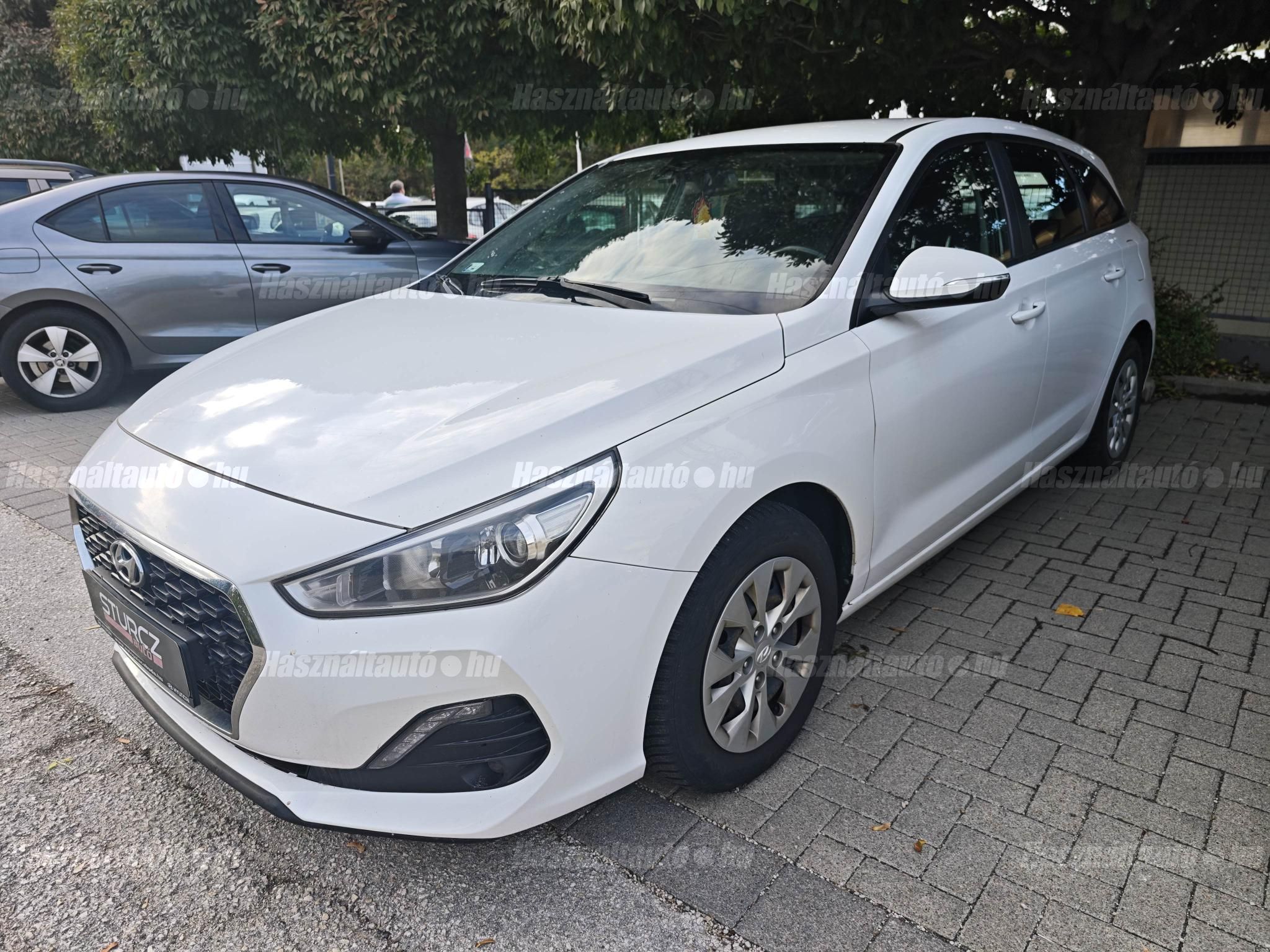 HYUNDAI I30 2019/1 - 1