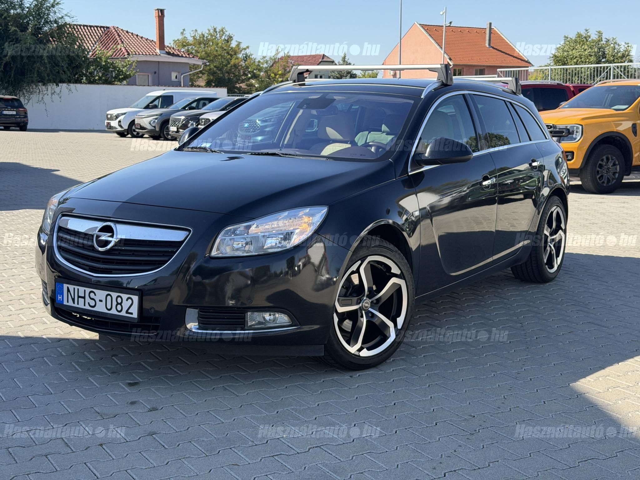 OPEL INSIGNIA 2011 - 1