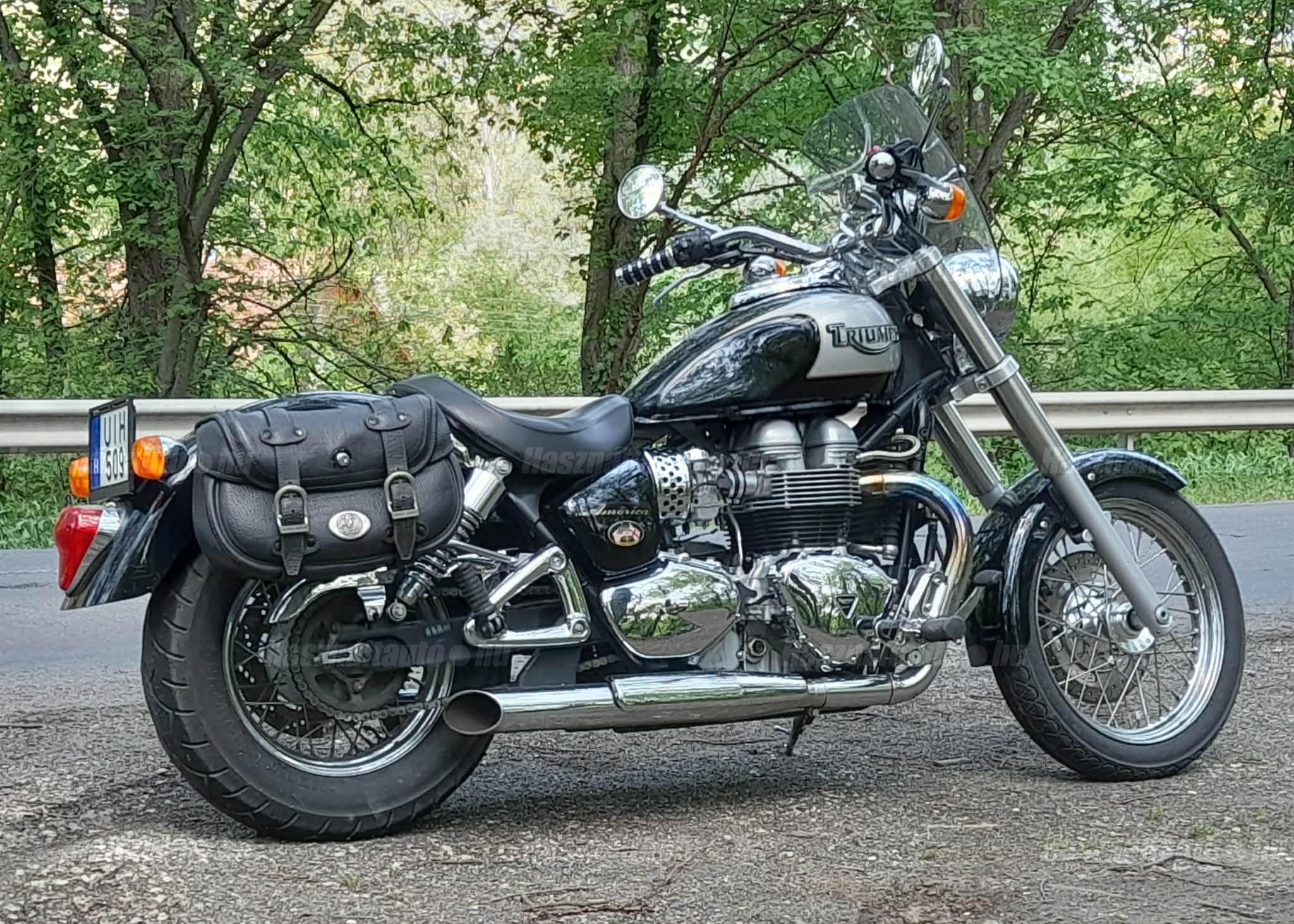 TRIUMPH BONNEVILLE AMERICA 2007/7 - 1